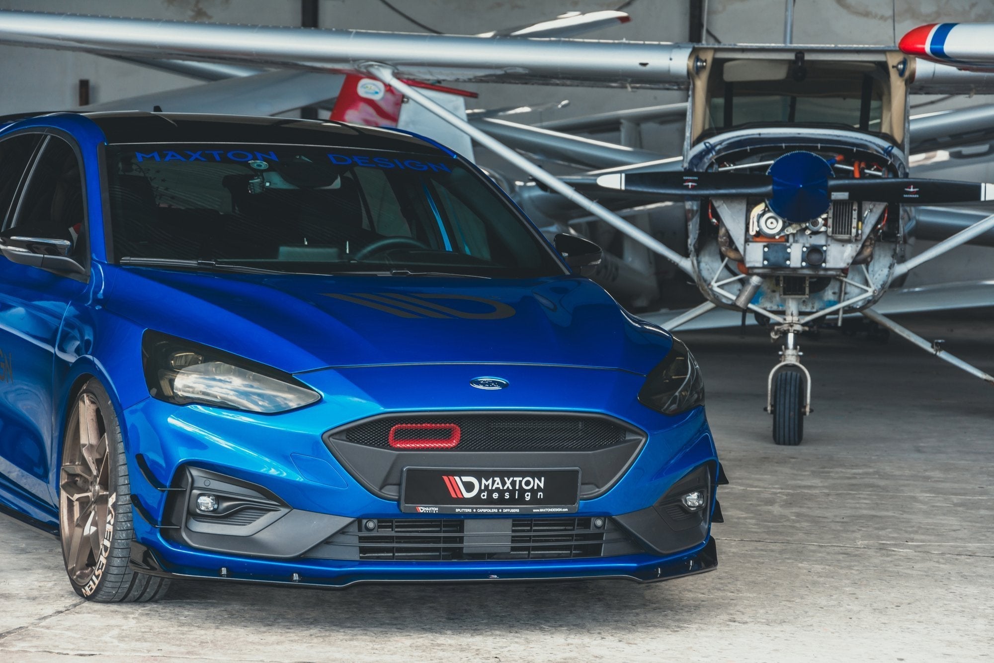 Maxton Design Splitter delantero para Ford Focus ST / ST-Line Mk4 - imagen 5