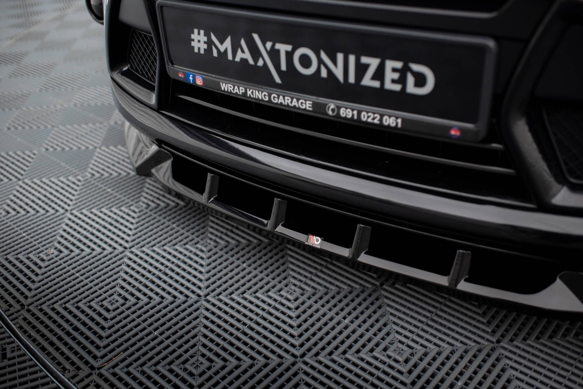 Maxton Design Splitter delantero para Ford Kuga ST Mk1 - imagen 3