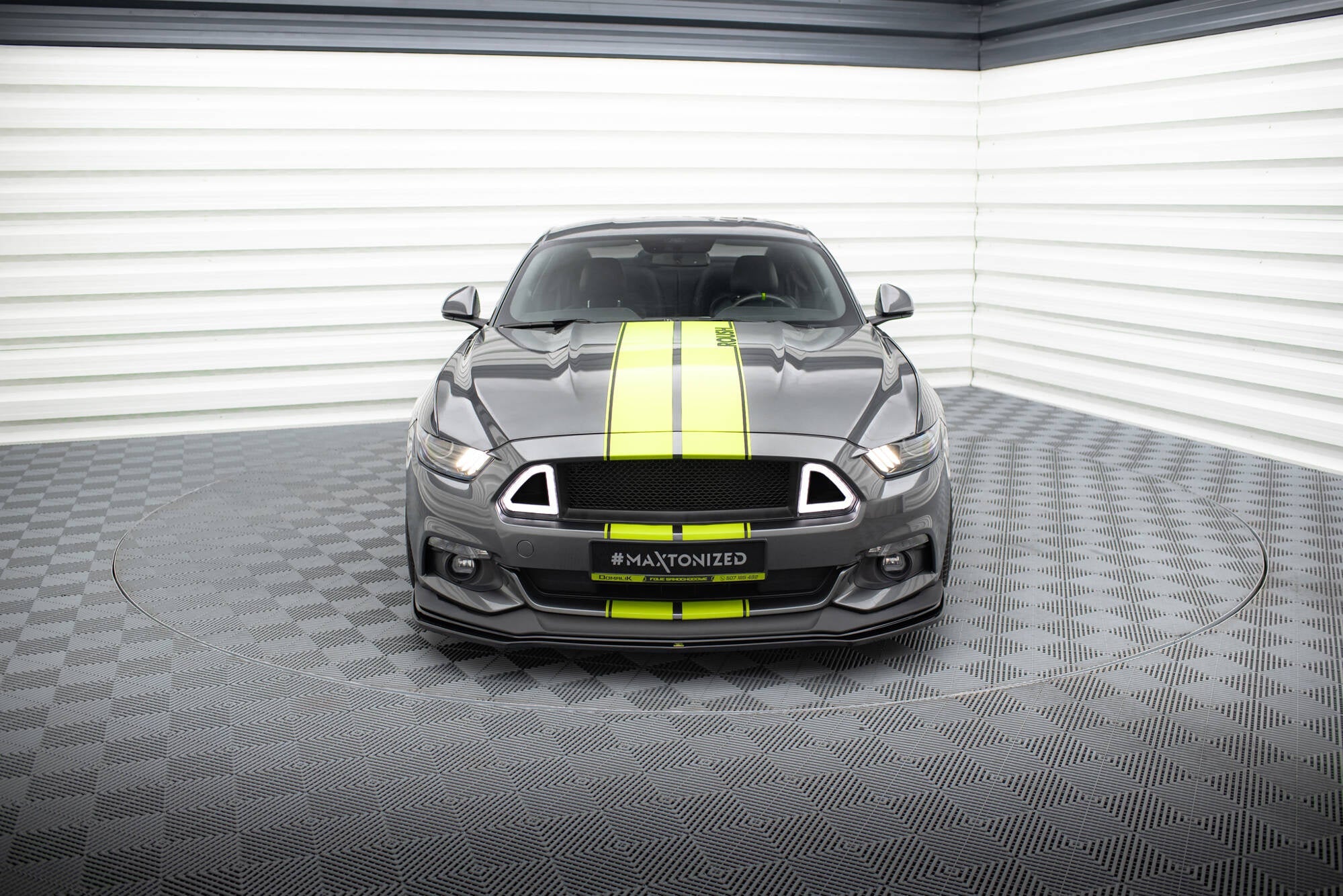 Maxton Design Splitter delantero para Ford Mustang GT Mk6 - imagen 2