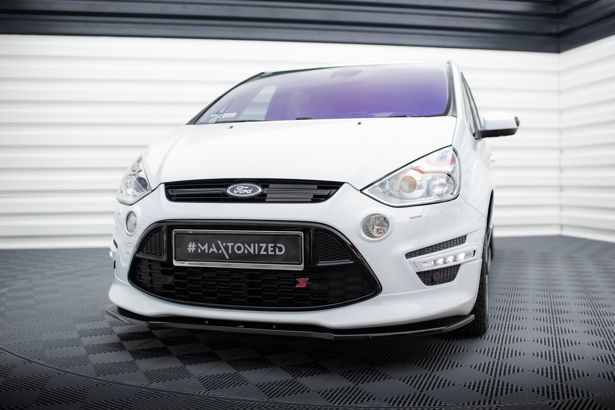 Maxton Design Splitter delantero para Ford S-Max Titanium Mk1 Facelift - imagen 1