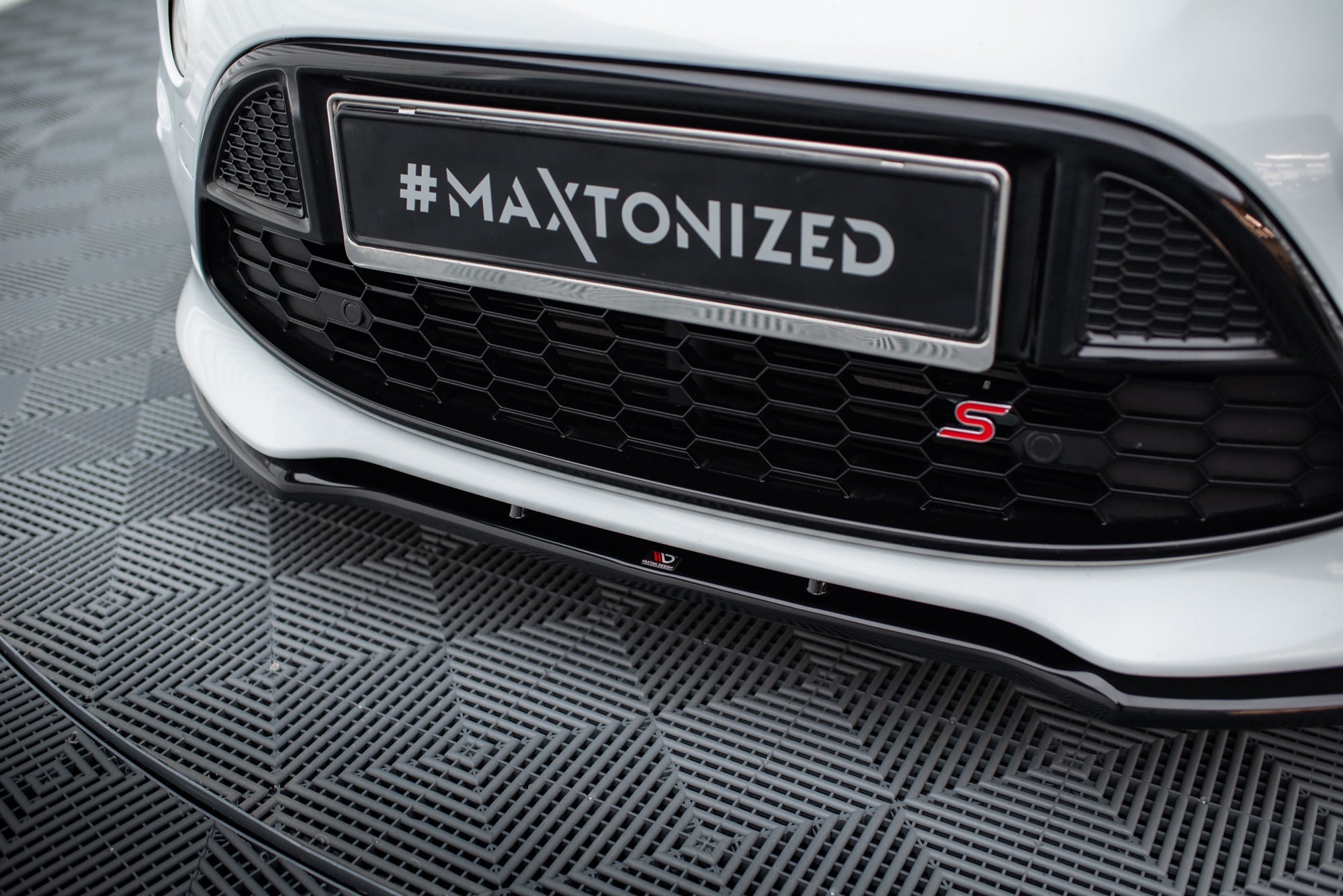 Maxton Design Splitter delantero para Ford S-Max Titanium Mk1 Facelift - imagen 3
