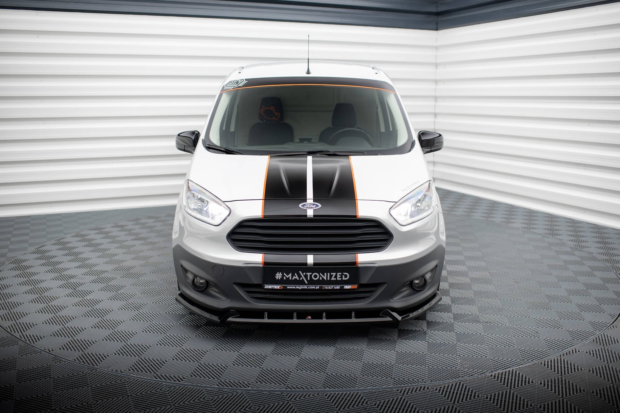 Maxton Design Splitter delantero para Ford Transit Courier Mk1 - imagen 2
