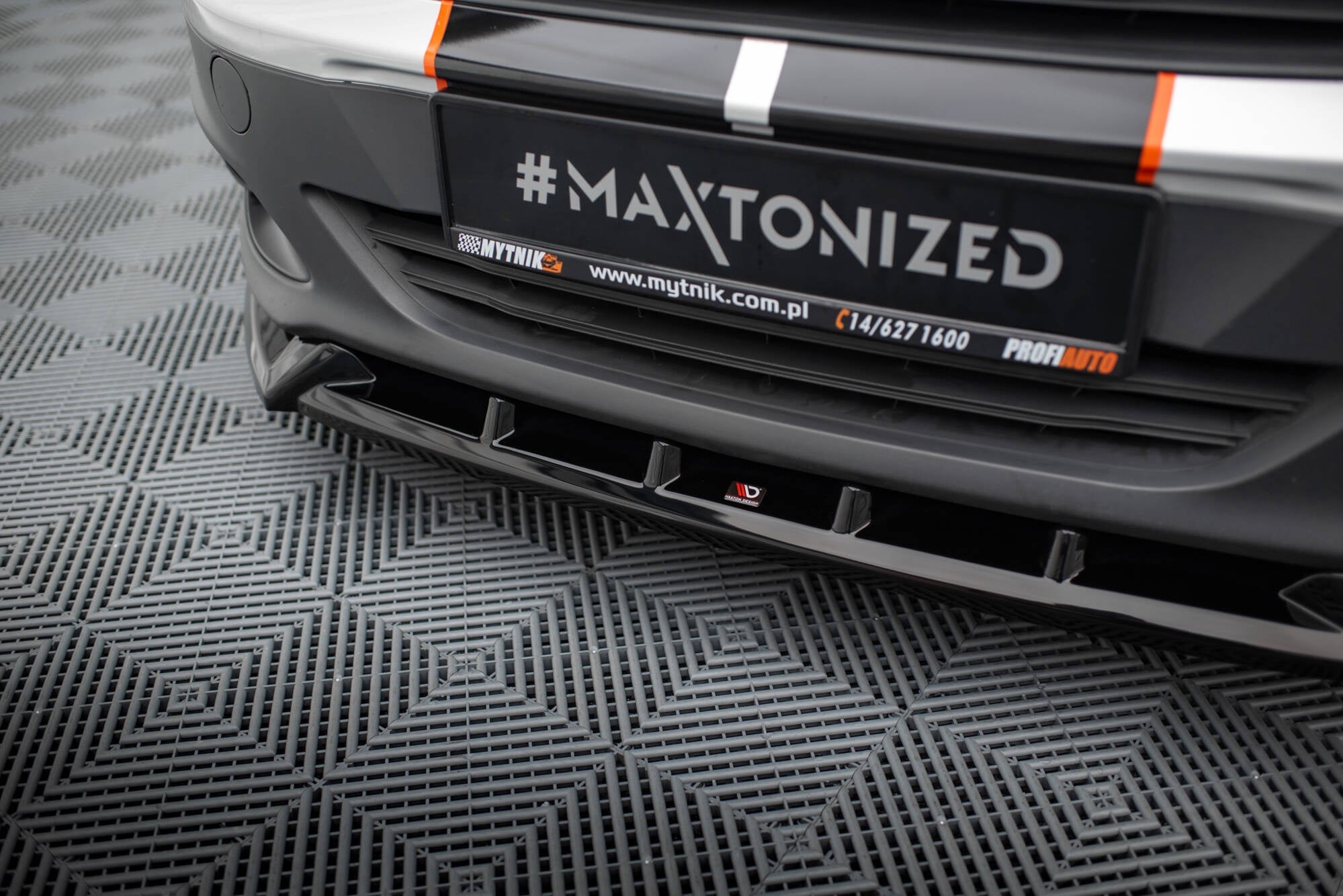 Maxton Design Splitter delantero para Ford Transit Courier Mk1 - imagen 3