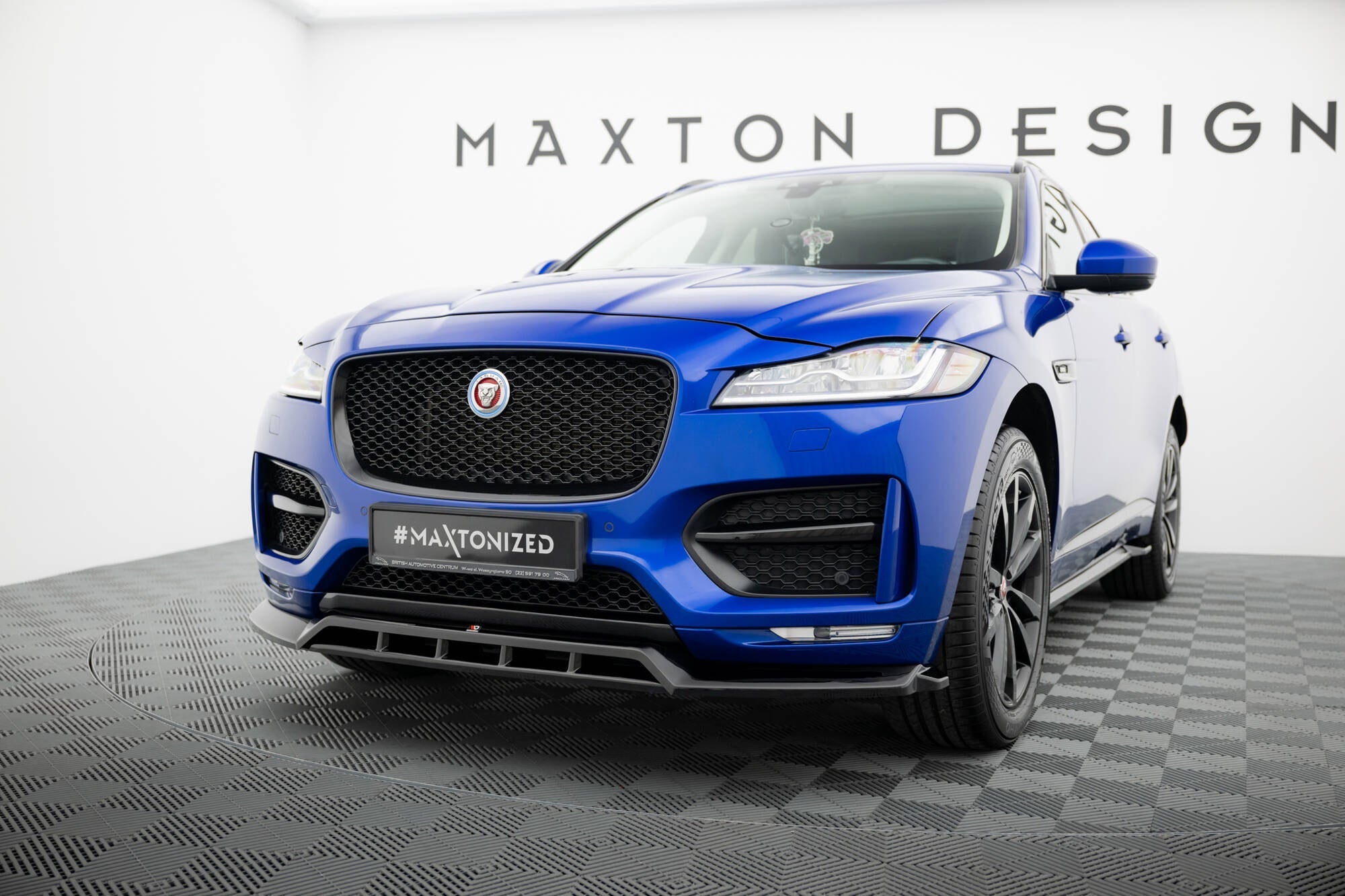 Maxton Design Splitter delantero para Jaguar F-Pace R-Sport Mk1 - imagen 1
