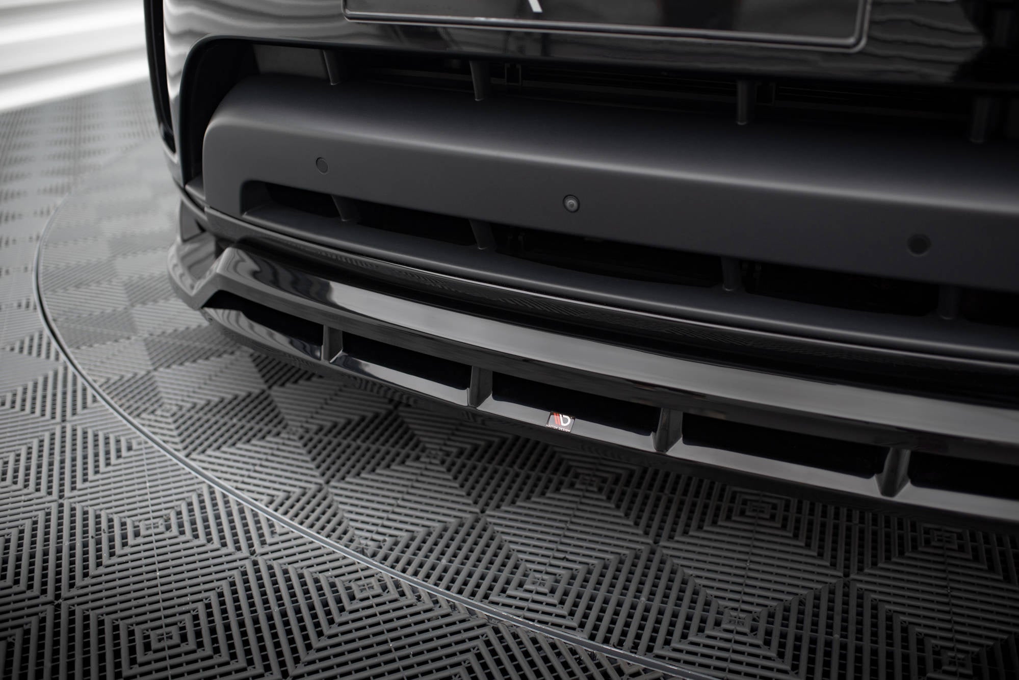 Maxton Design Splitter delantero para Land Rover Discovery HSE Mk5 - imagen 3