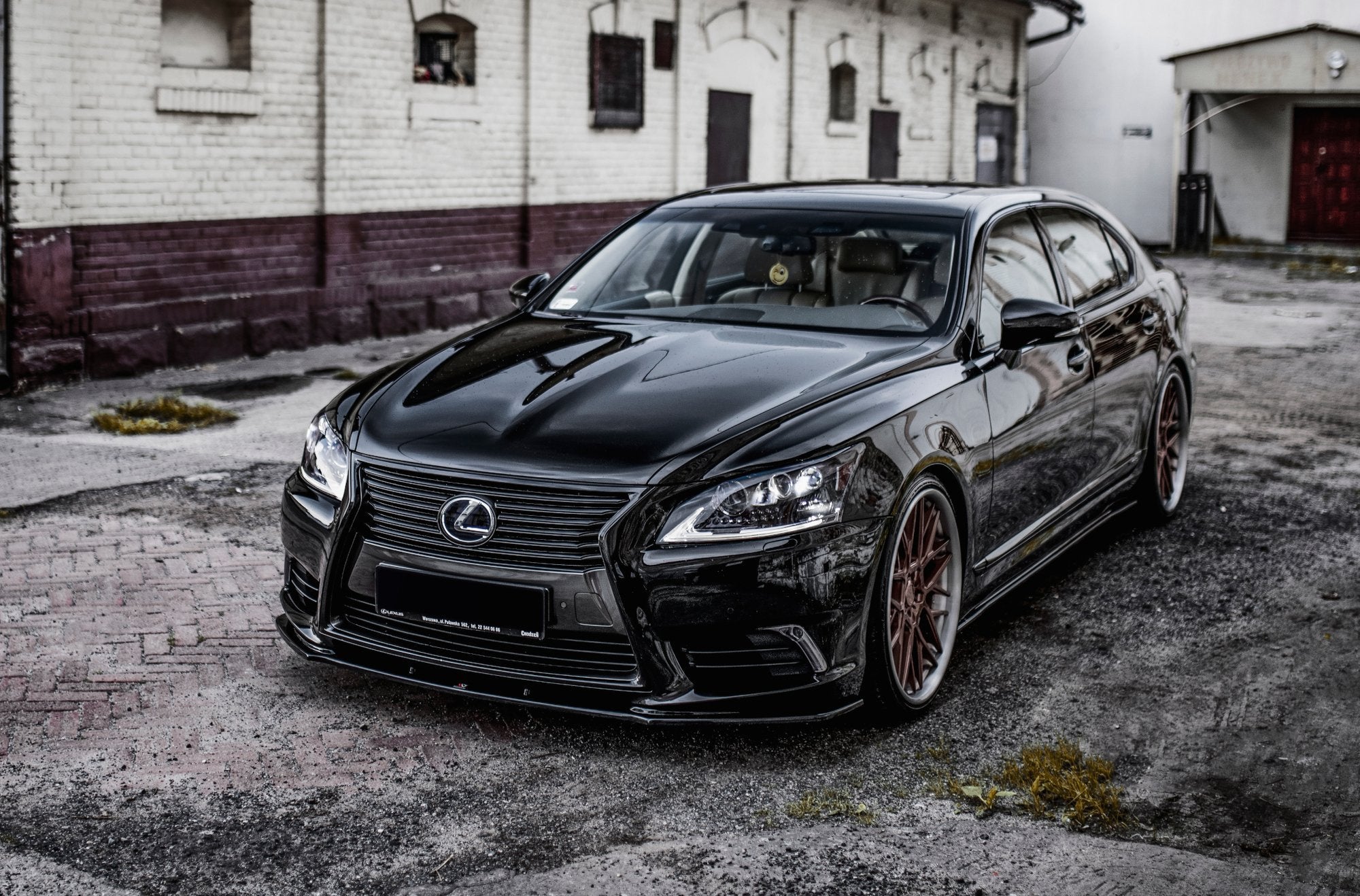 Maxton Design Splitter delantero para Lexus LS Mk4 Facelift - imagen 1