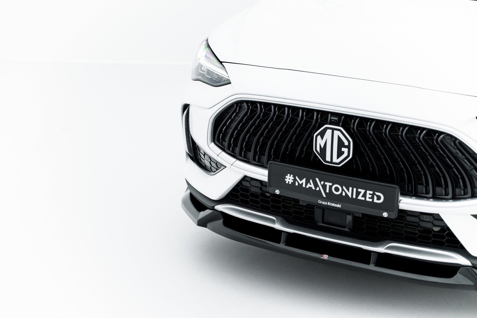 Maxton Design Splitter delantero para MG HS Mk1 Facelift - imagen 4