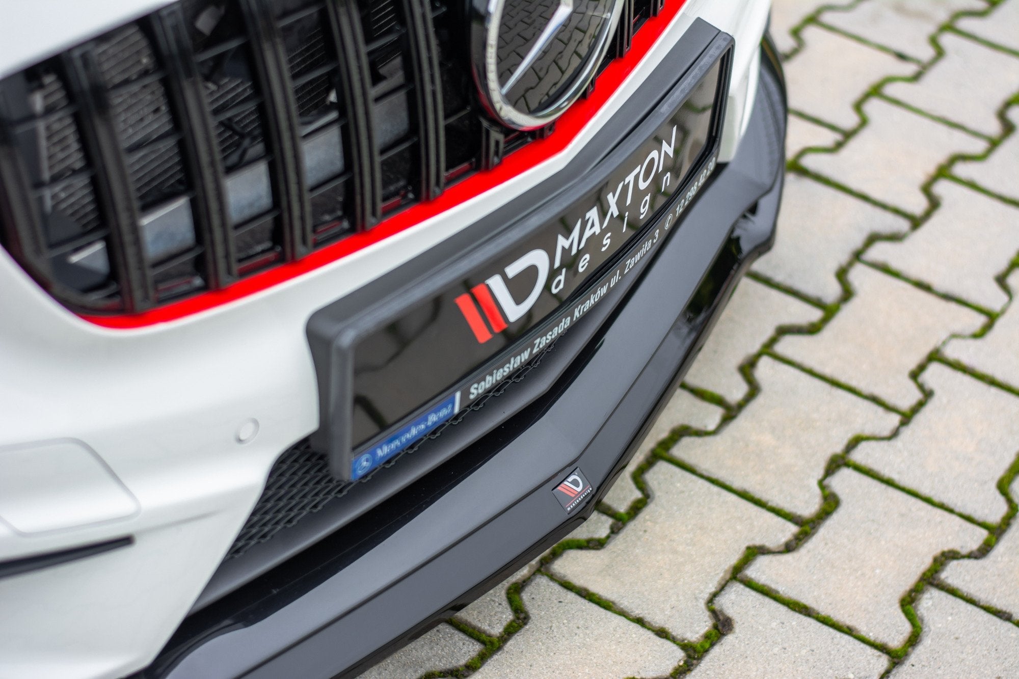 Maxton Design Splitter delantero para Mercedes A45 AMG W176 - imagen 3