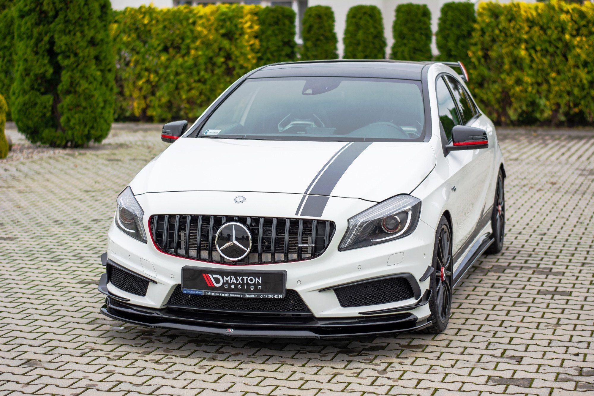 Maxton Design Splitter delantero para Mercedes A45 AMG W176 - imagen 2