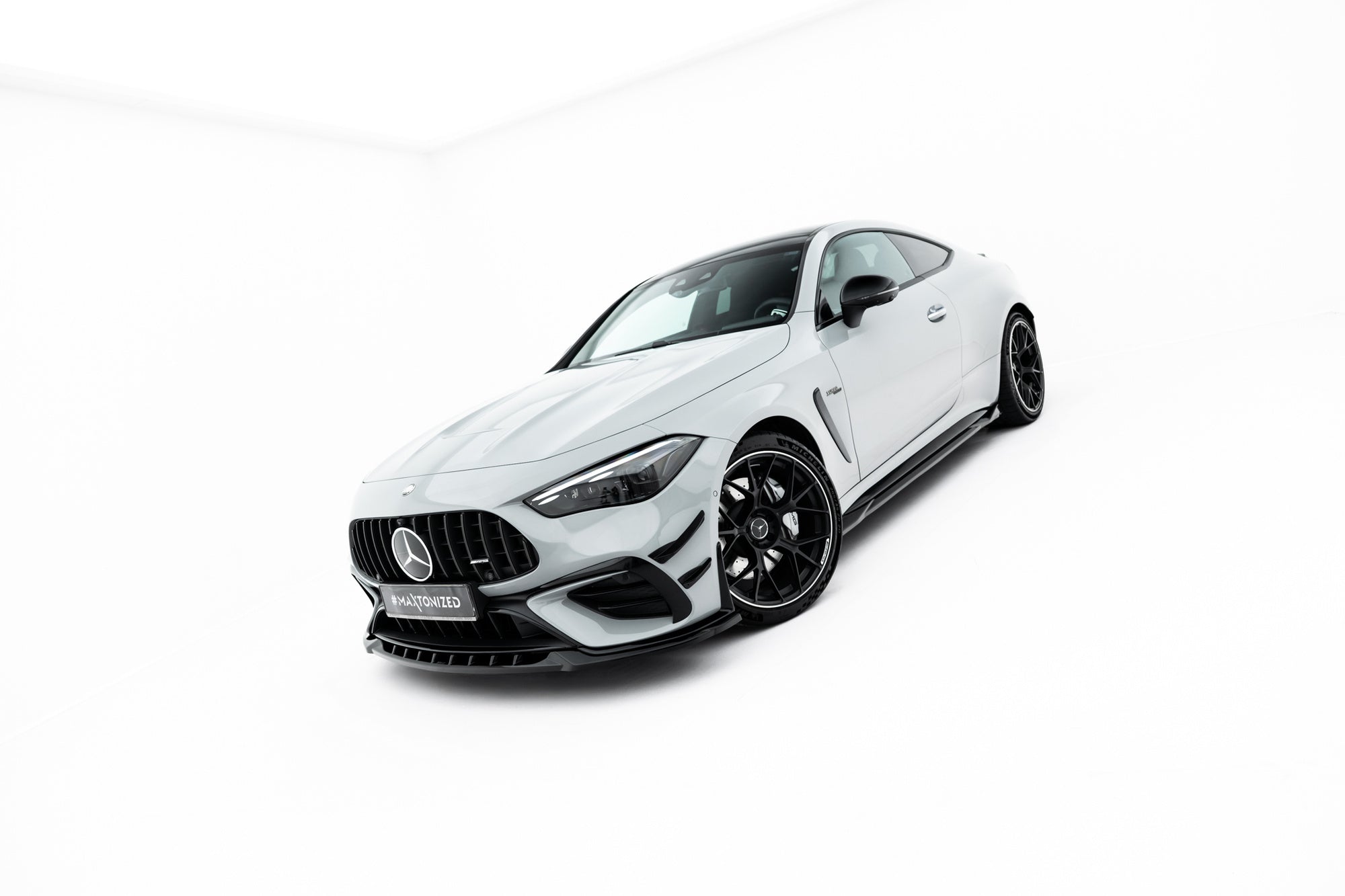 Maxton Design Splitter delantero para Mercedes-AMG CLE 53 Aero C236 - imagen 7