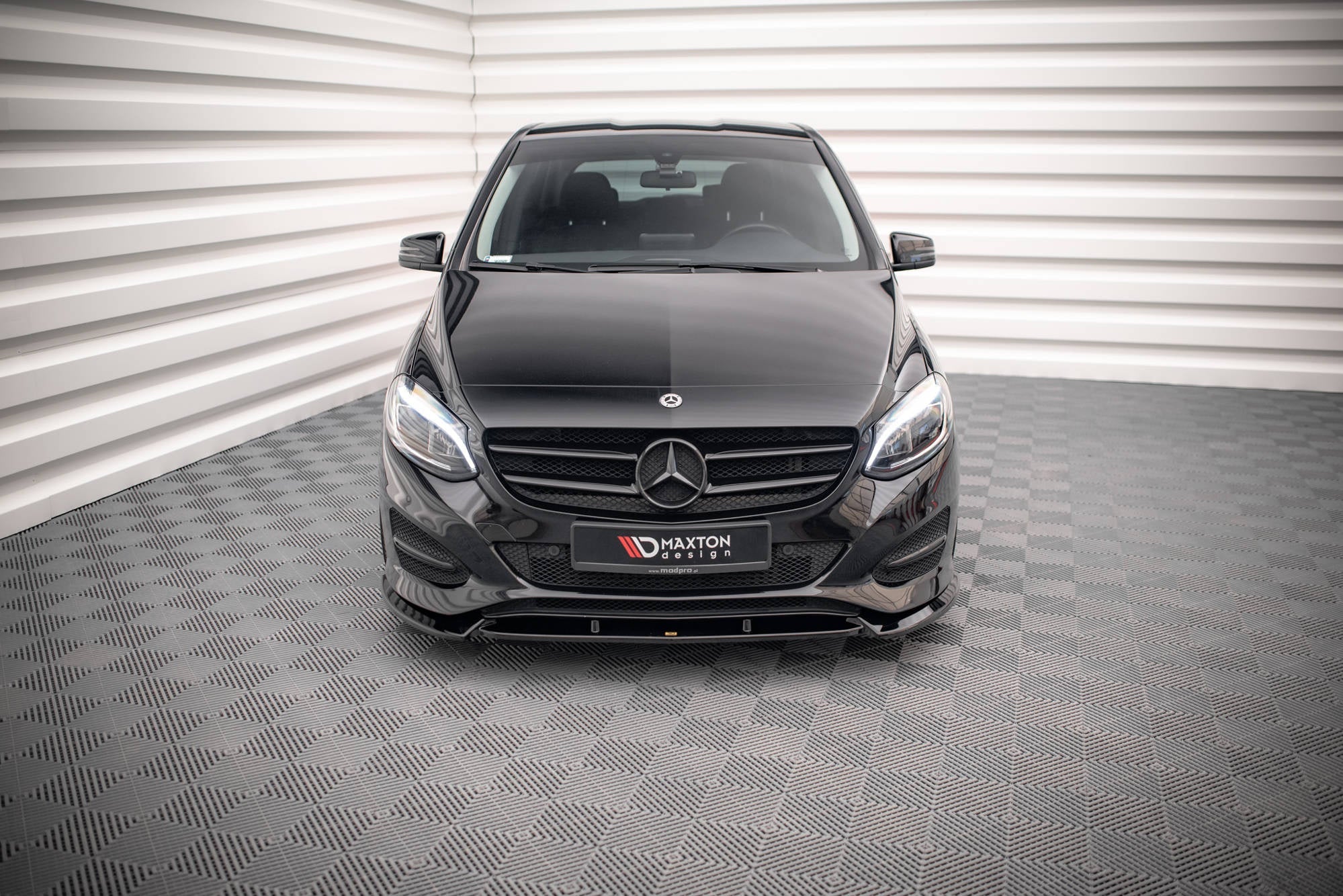 Maxton Design Splitter delantero para Mercedes-Benz B W246 Facelift - imagen 2