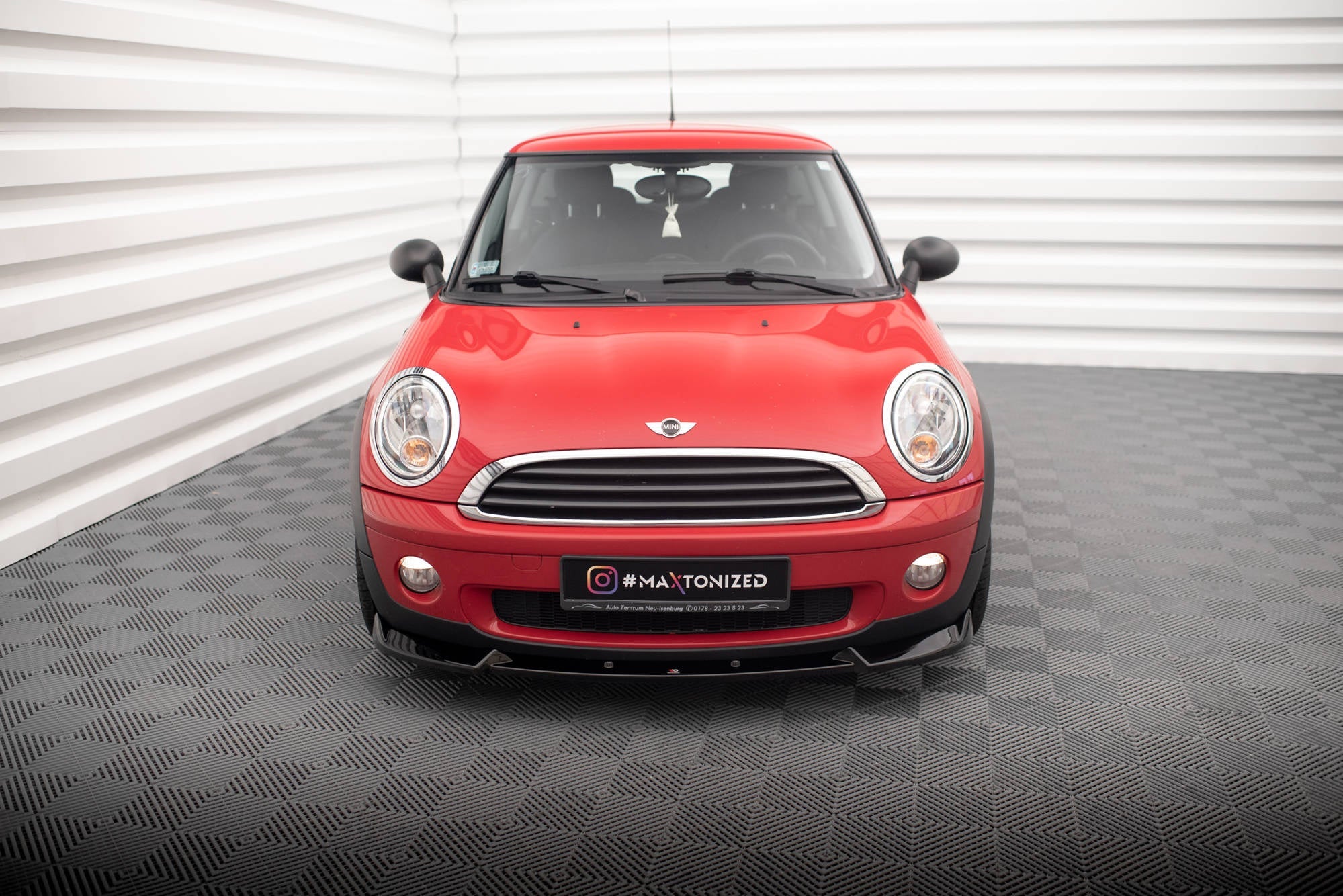 Maxton Design Splitter delantero para Mini One R56 - imagen 2