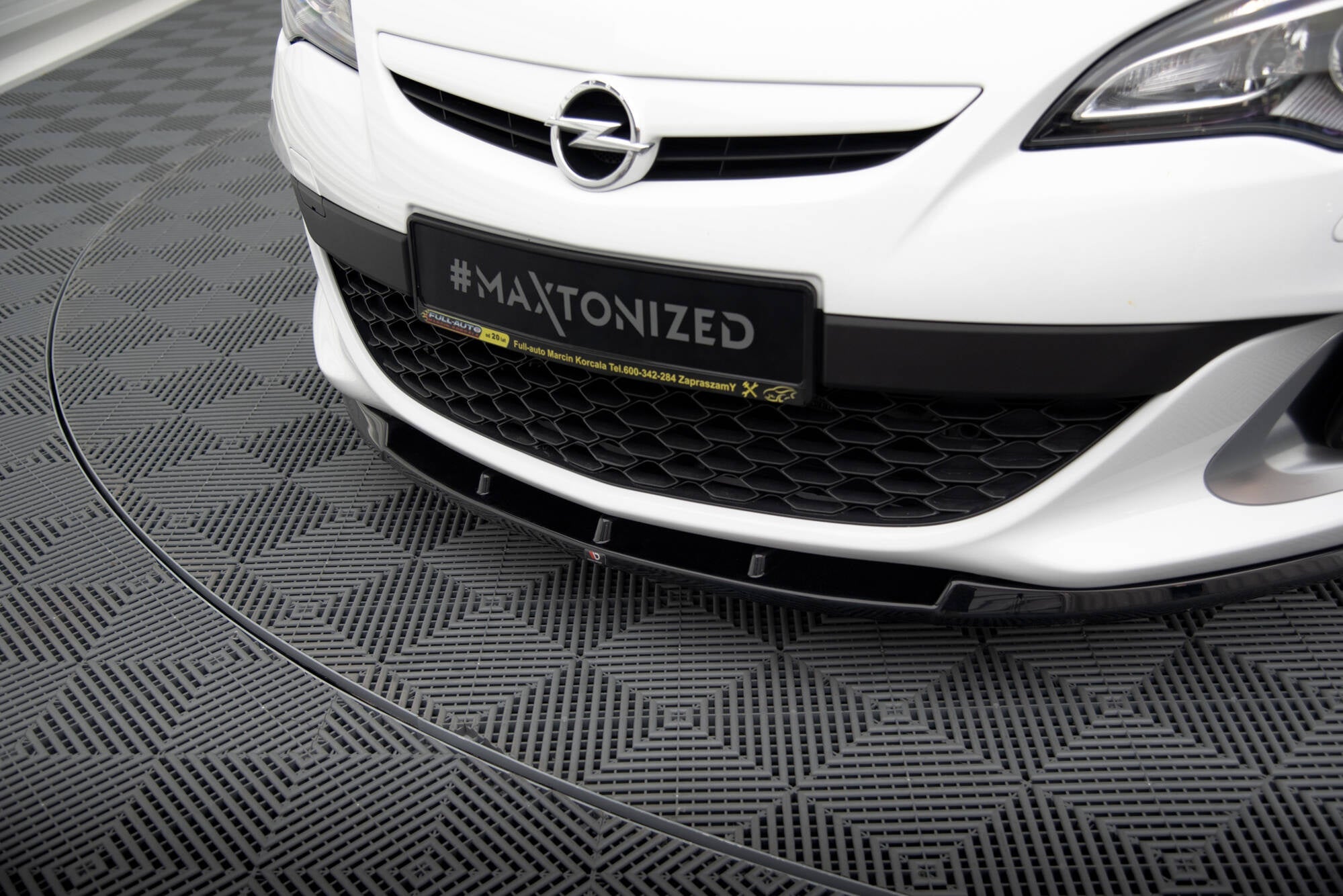 Maxton Design Splitter delantero para Opel Astra J OPC/VXR Nurburg - imagen 3