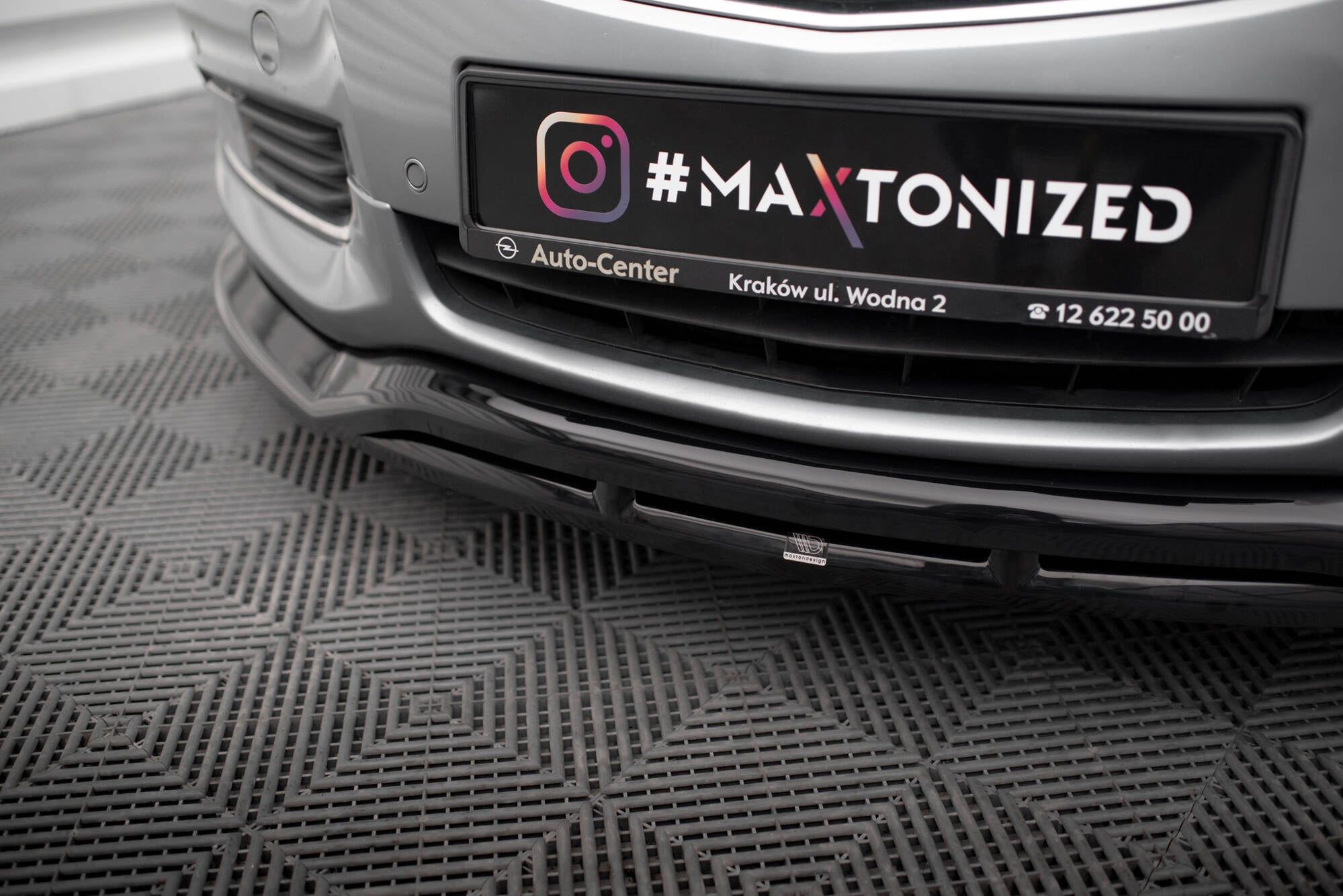 Maxton Design Splitter delantero para Opel Insignia OPC-Line Mk1 - imagen 3