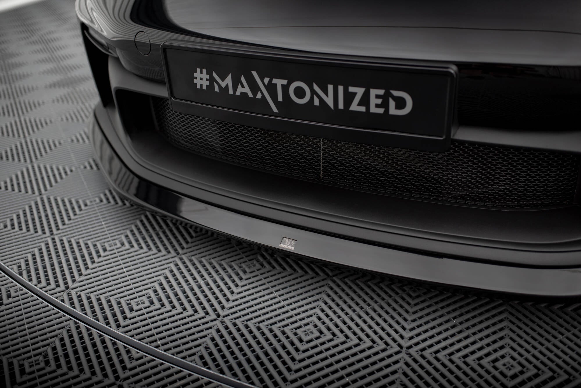 Maxton Design Splitter delantero para Porsche 911 992 GT3 - imagen 3