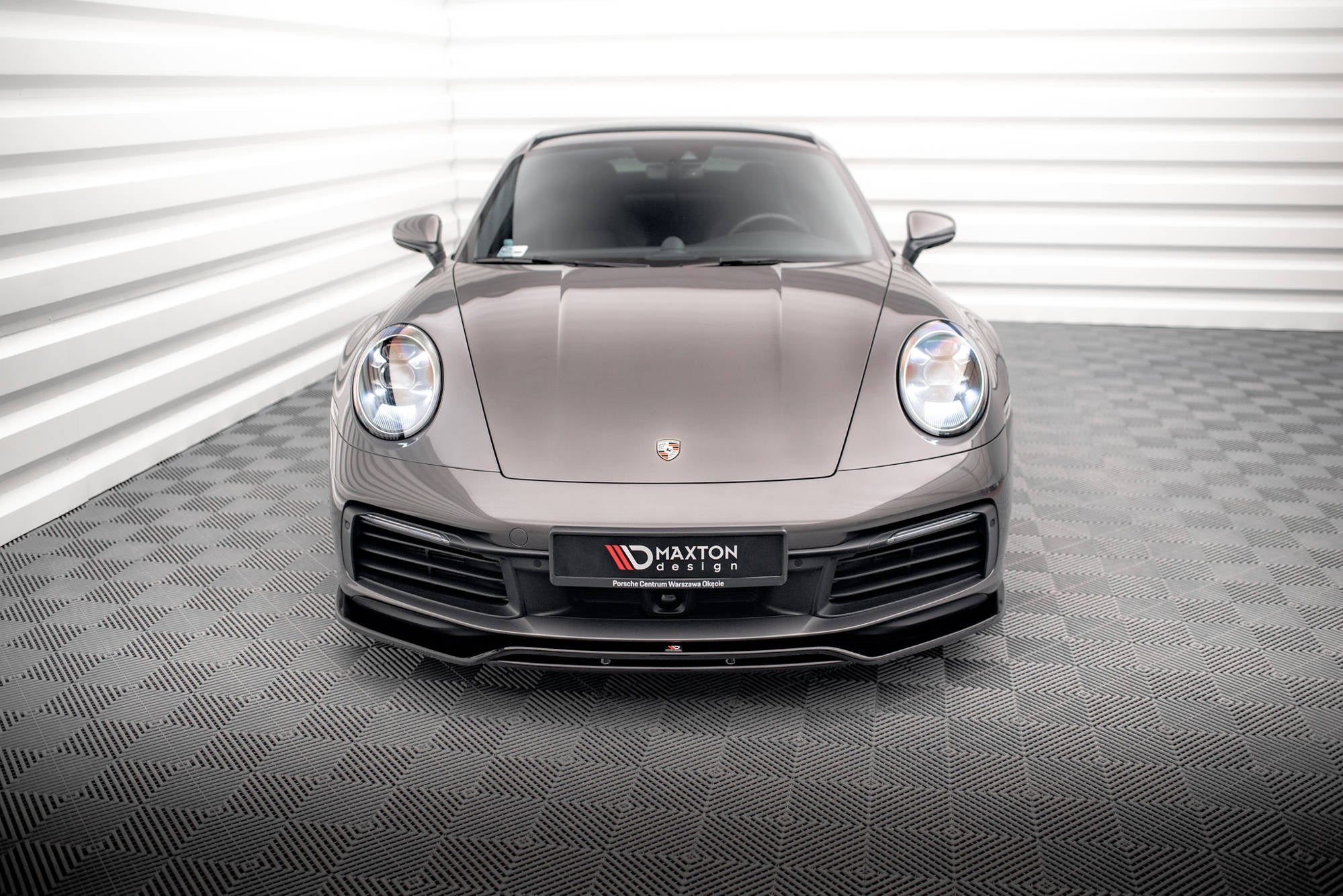 Maxton Design Splitter delantero para Porsche 911 Carrera 4S 992 - imagen 3