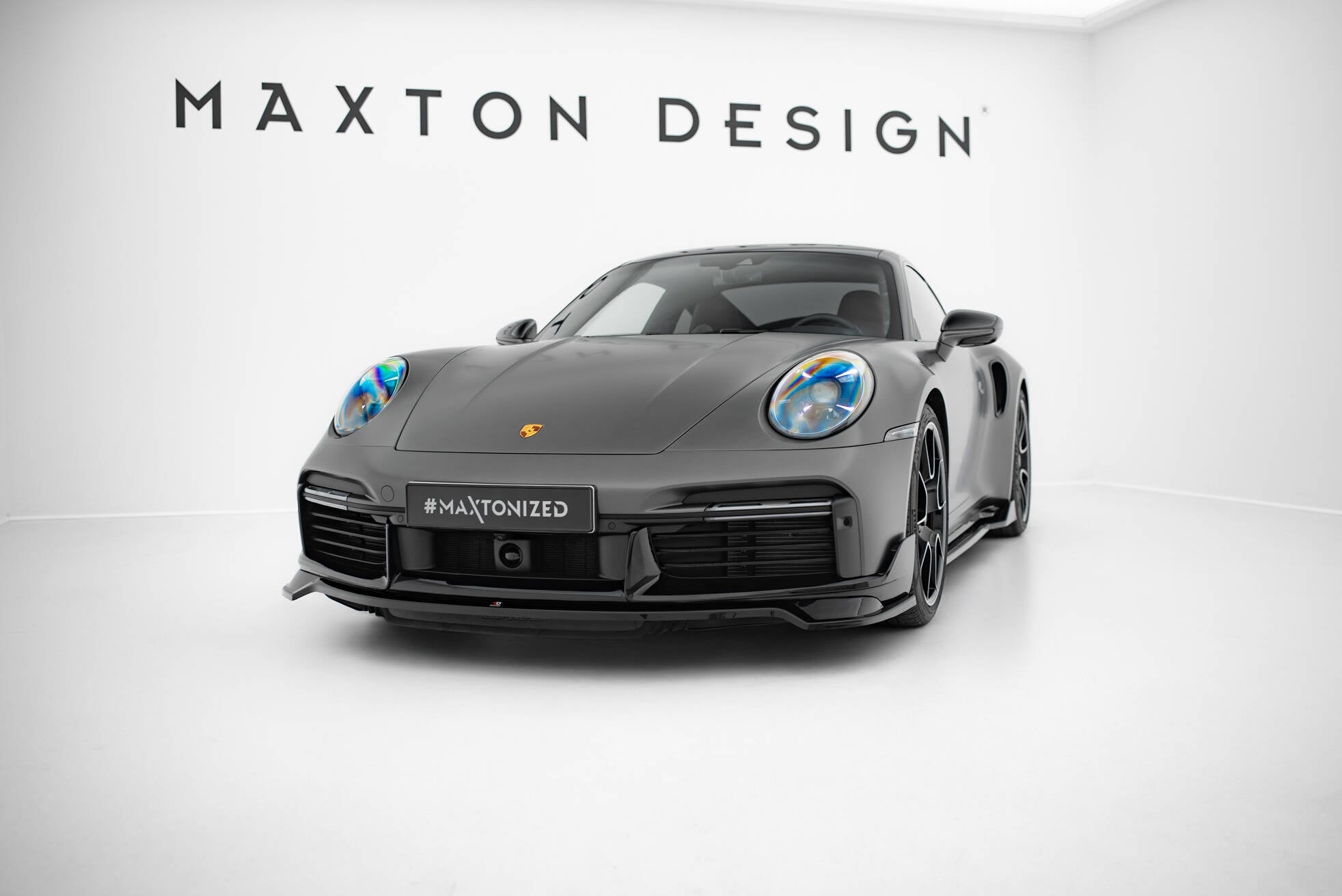 Maxton Design Splitter delantero para Porsche 911 Turbo S Sport Package 992 - imagen 1