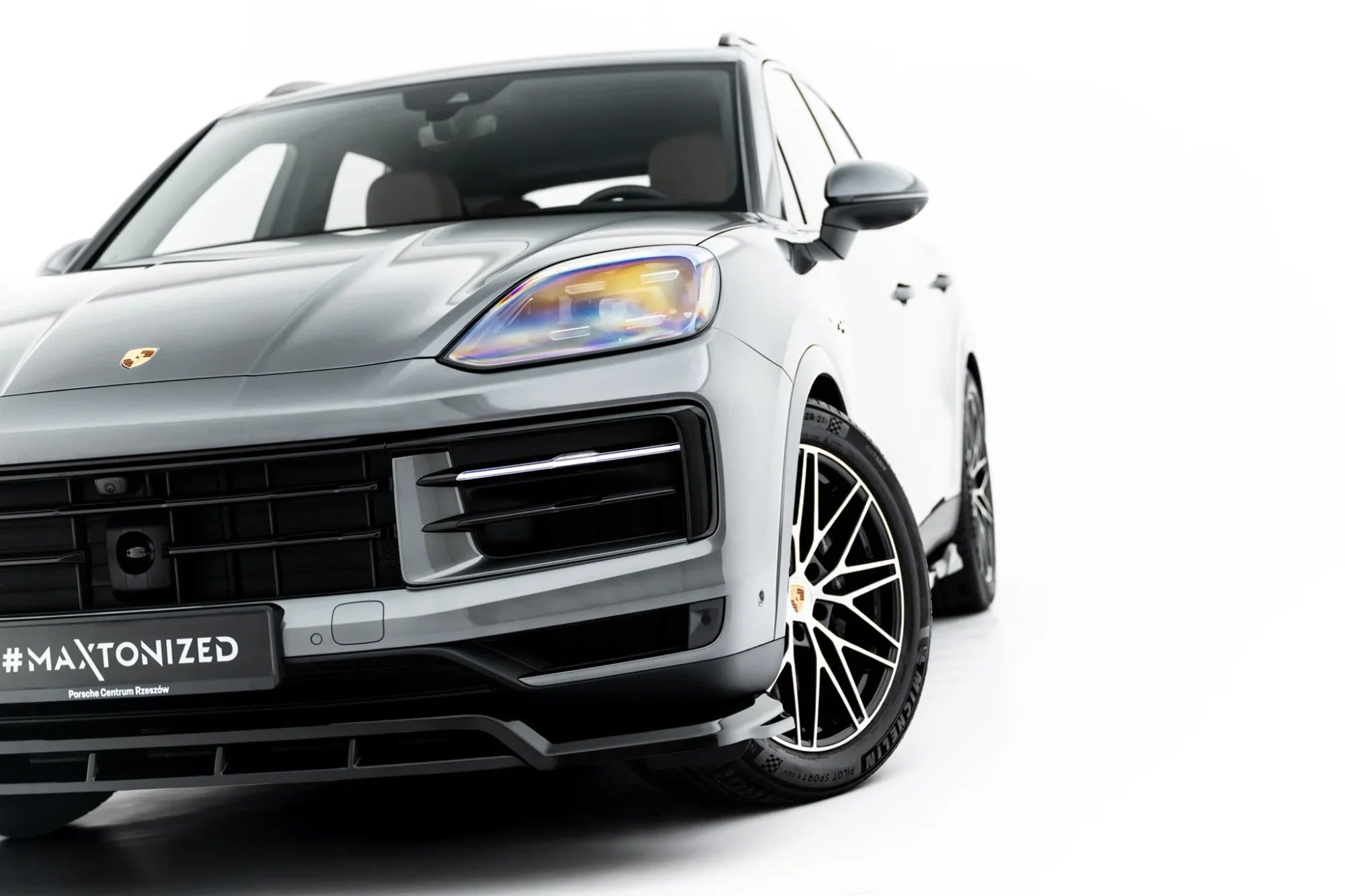 Maxton Design Splitter delantero para Porsche Cayenne SUV / Coupe Mk3 Facelift - imagen 4