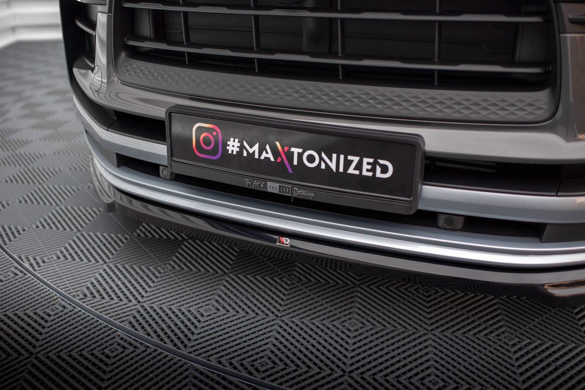 Maxton Design Splitter delantero para Porsche Macan Mk1 Facelift 2 - imagen 2