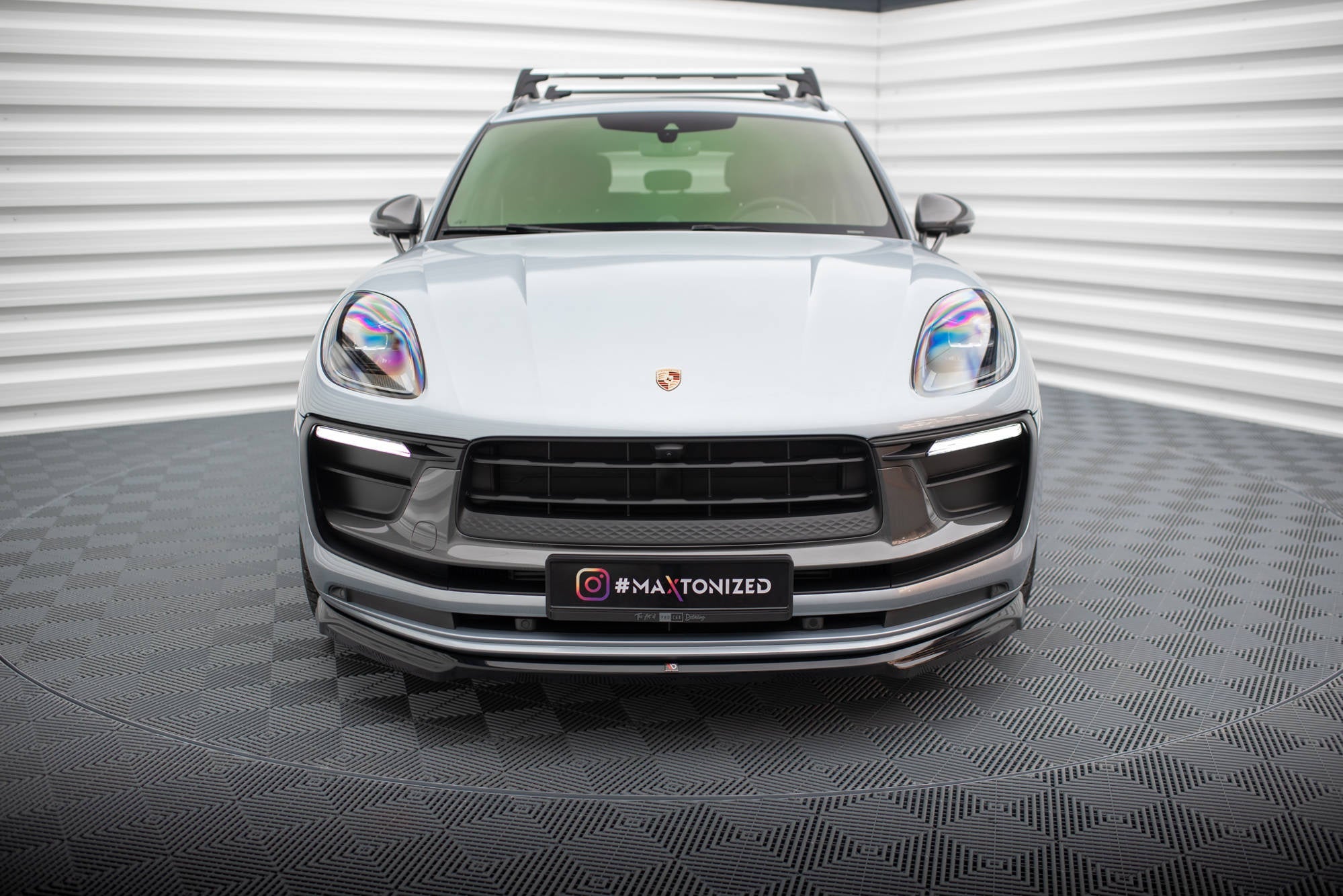 Maxton Design Splitter delantero para Porsche Macan Mk1 Facelift 2 - imagen 3