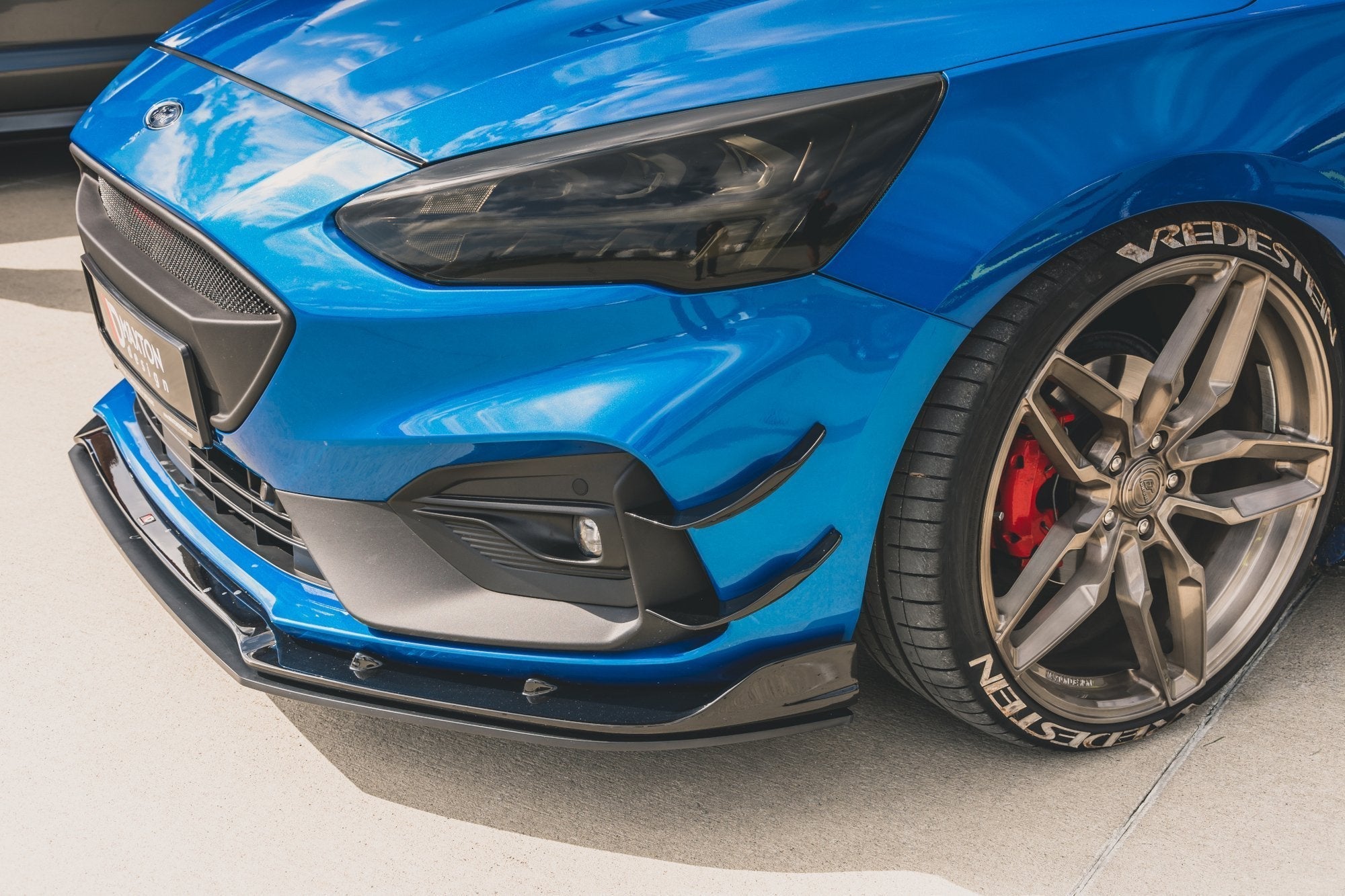 Maxton Design Front Racing Splitter para Ford Focus Mk4 St-line - imagen 4