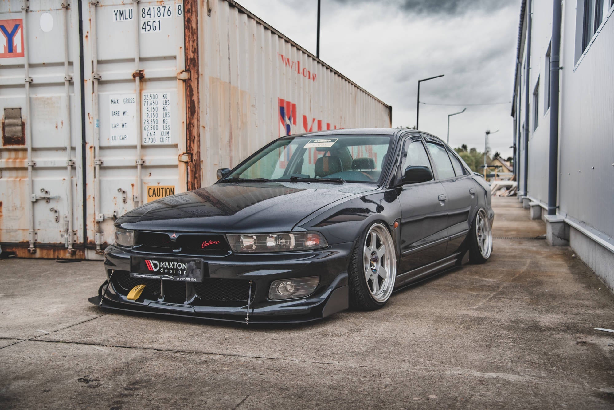 Maxton Design Racing Front Splitter para Mitsubishi Galant Avance Mk8 - imagen 3