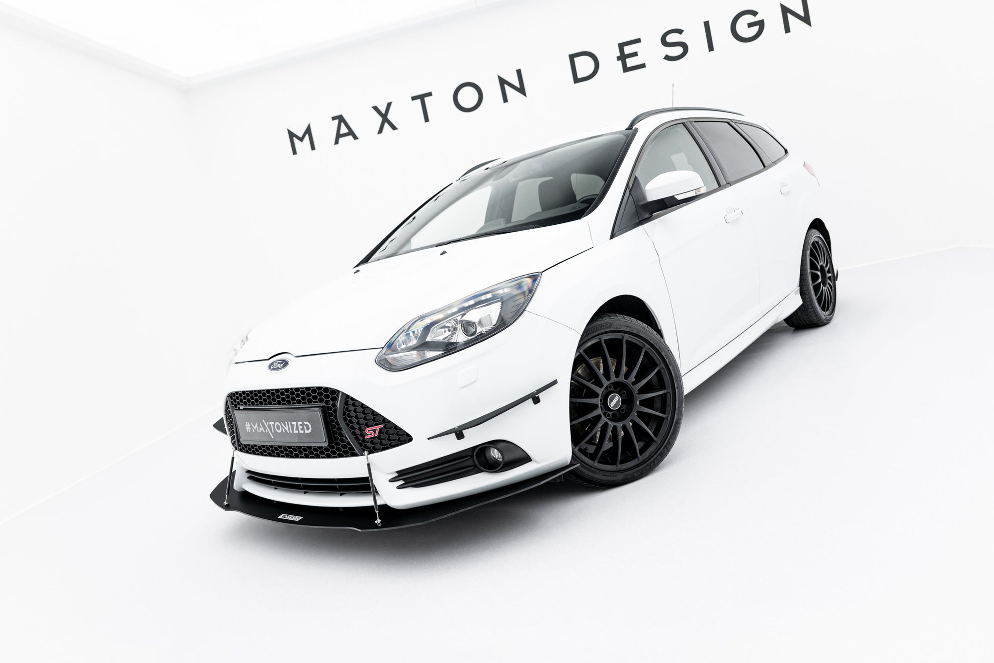 Maxton Design Racing Front Splitter V.1 para Ford Focus ST Mk3 - imagen 4