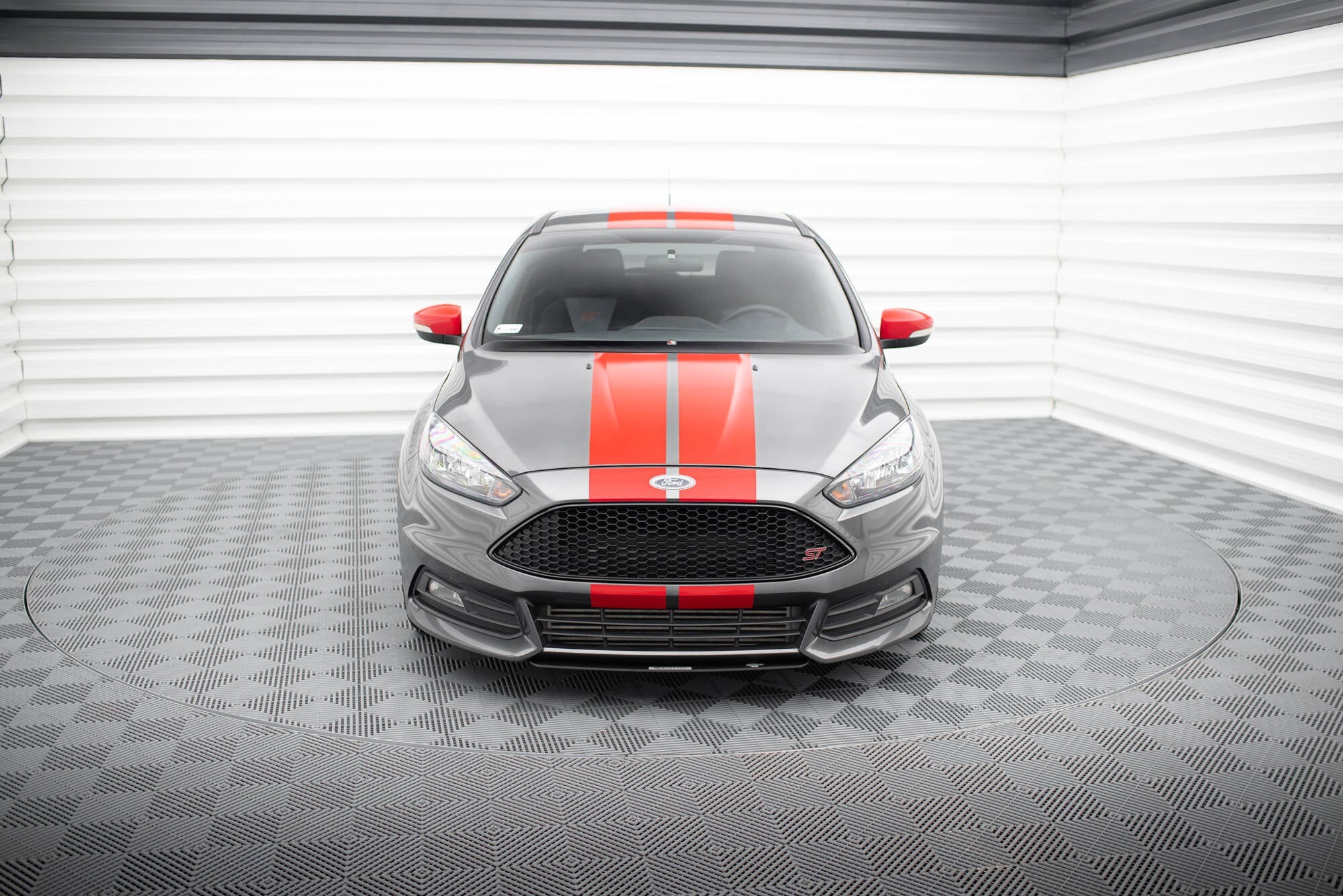 Maxton Design Racing Front Splitter V.3 para Ford Focus ST Mk3 Facelift - imagen 1