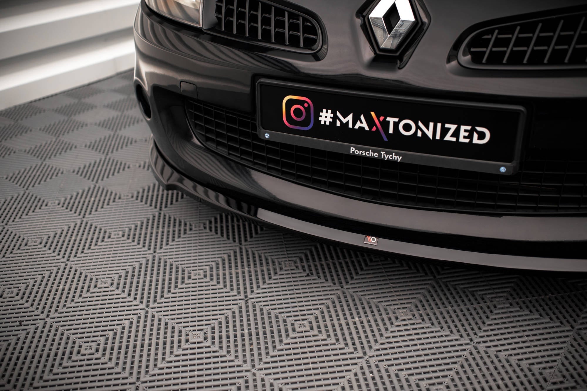 Maxton Design Splitter delantero para Renault Clio Mk3 RS - imagen 3