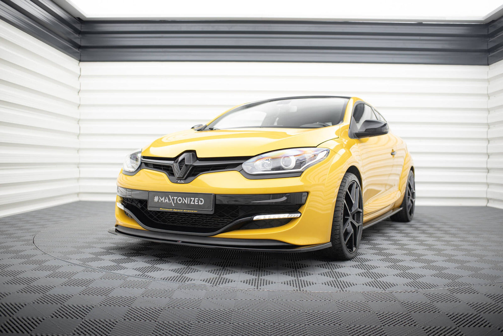Maxton Design Splitter delantero para Renault Megane Mk3 RS V.2 - imagen 1