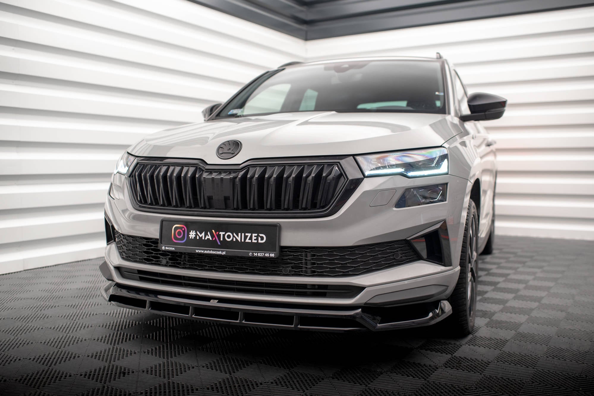 Maxton Design Splitter delantero para Skoda Karoq Sportline Mk1 Facelift - imagen 1