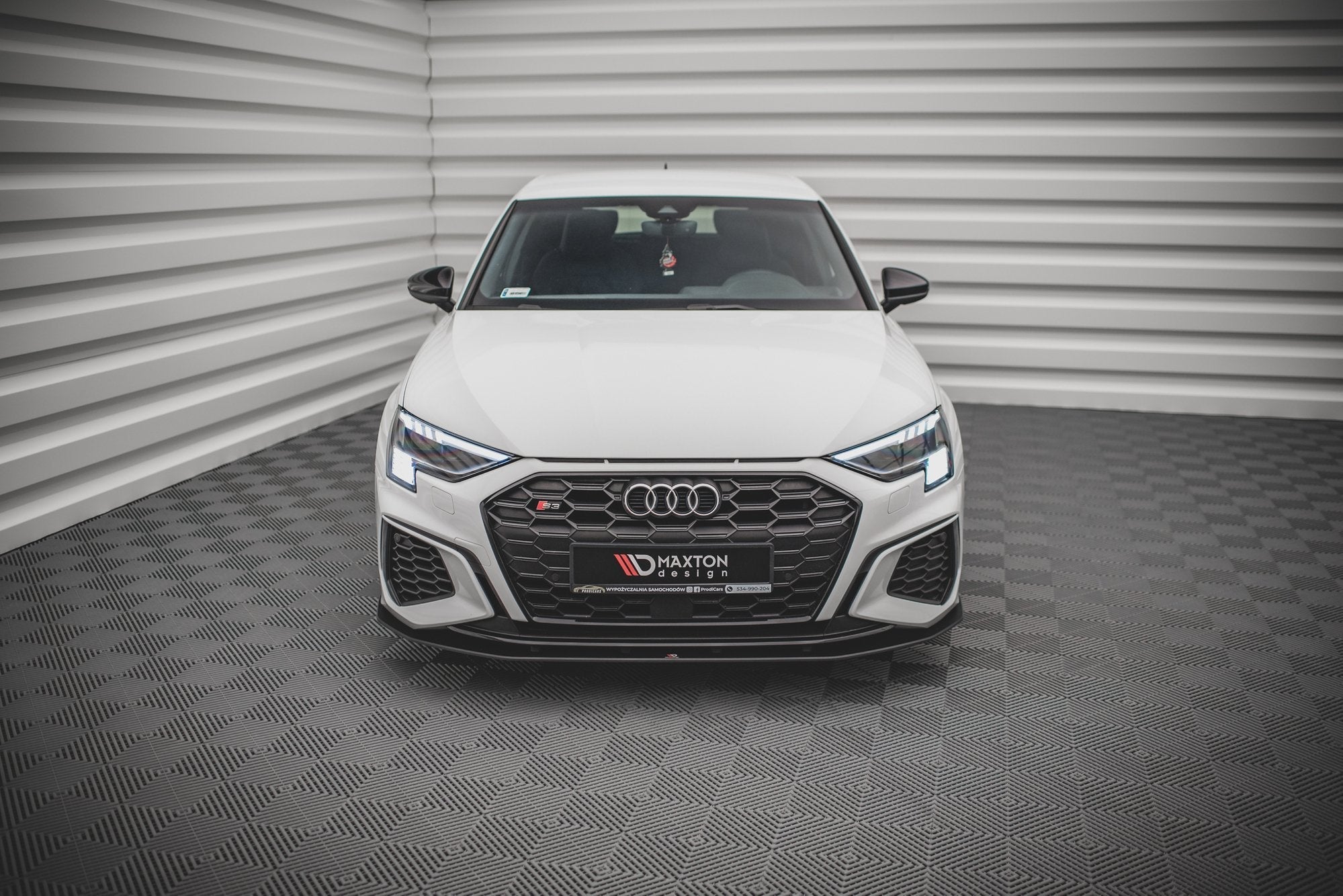 Maxton Design Street Pro Front Splitter para Audi S3 / A3 S-Line 8Y - imagen 1