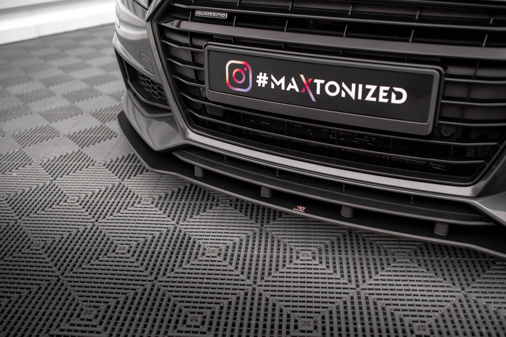 Maxton Design Street Pro Front Splitter para Audi TT S / S-Line 8S - imagen 3