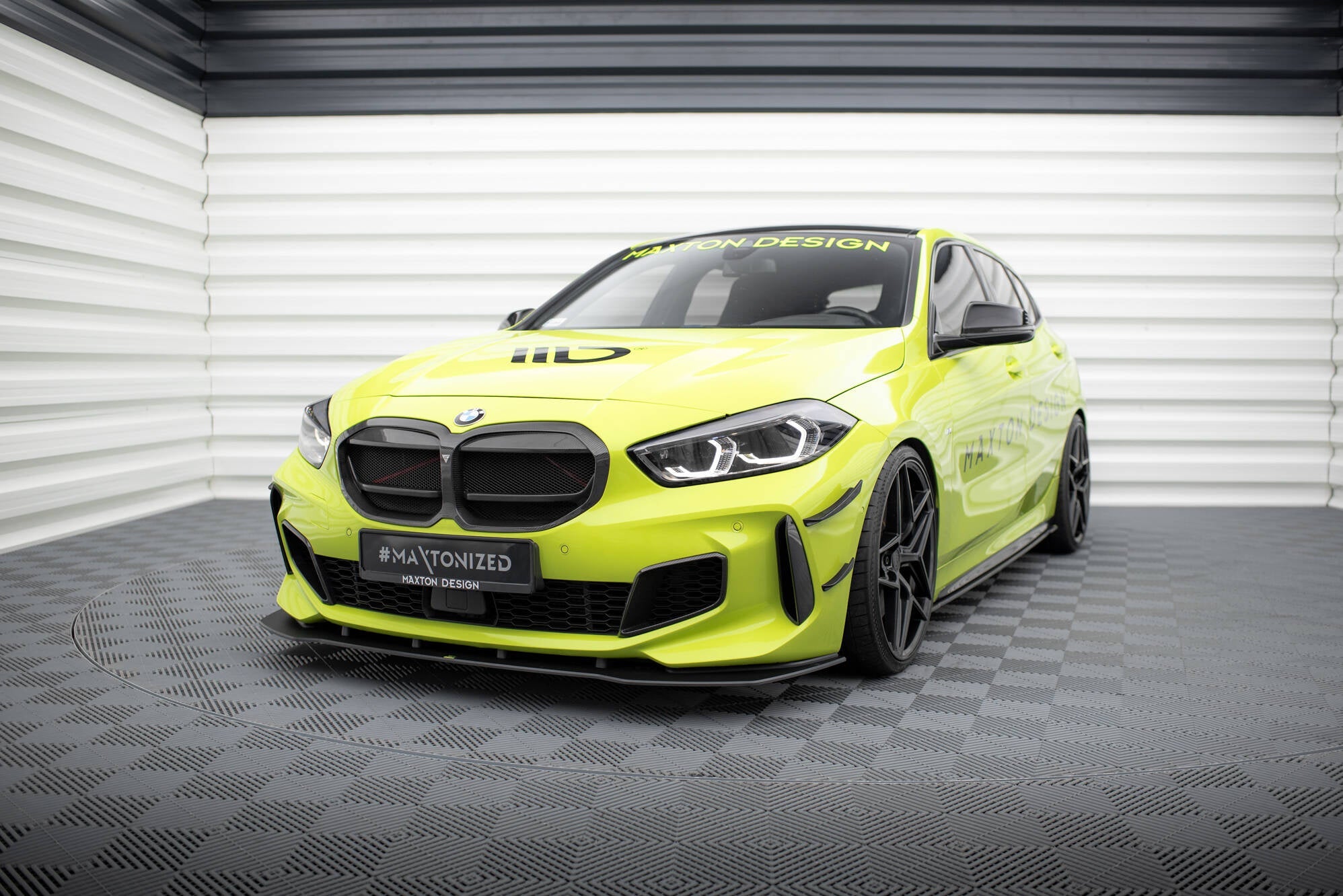 Maxton Design Street Pro Front Splitter para BMW 1 M-Pack / M135i / 128ti F40 - imagen 1