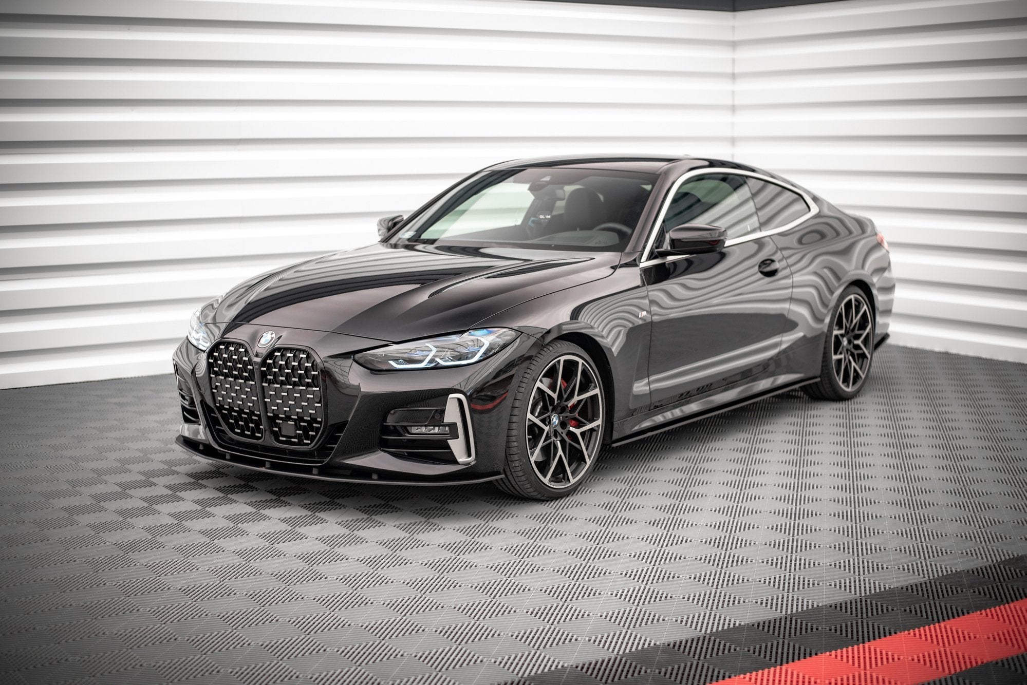 Maxton Design Street Pro Front Splitter para BMW 4 M-Pack / M440i G22 / G23 / G22 Facelift / G23 Facelift - imagen 2