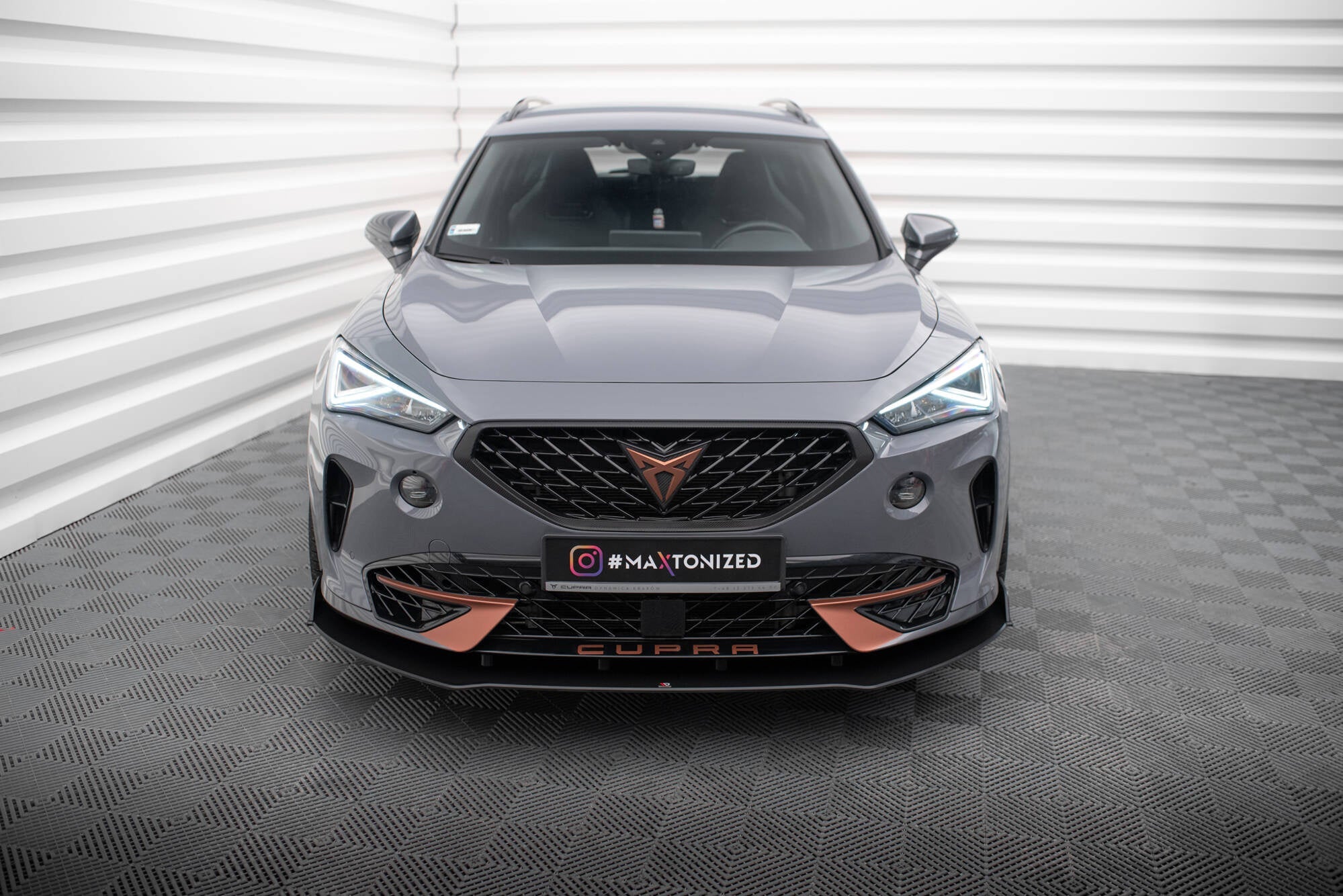 Maxton Design Street Pro Front Splitter para Cupra Formentor Mk1 - imagen 2