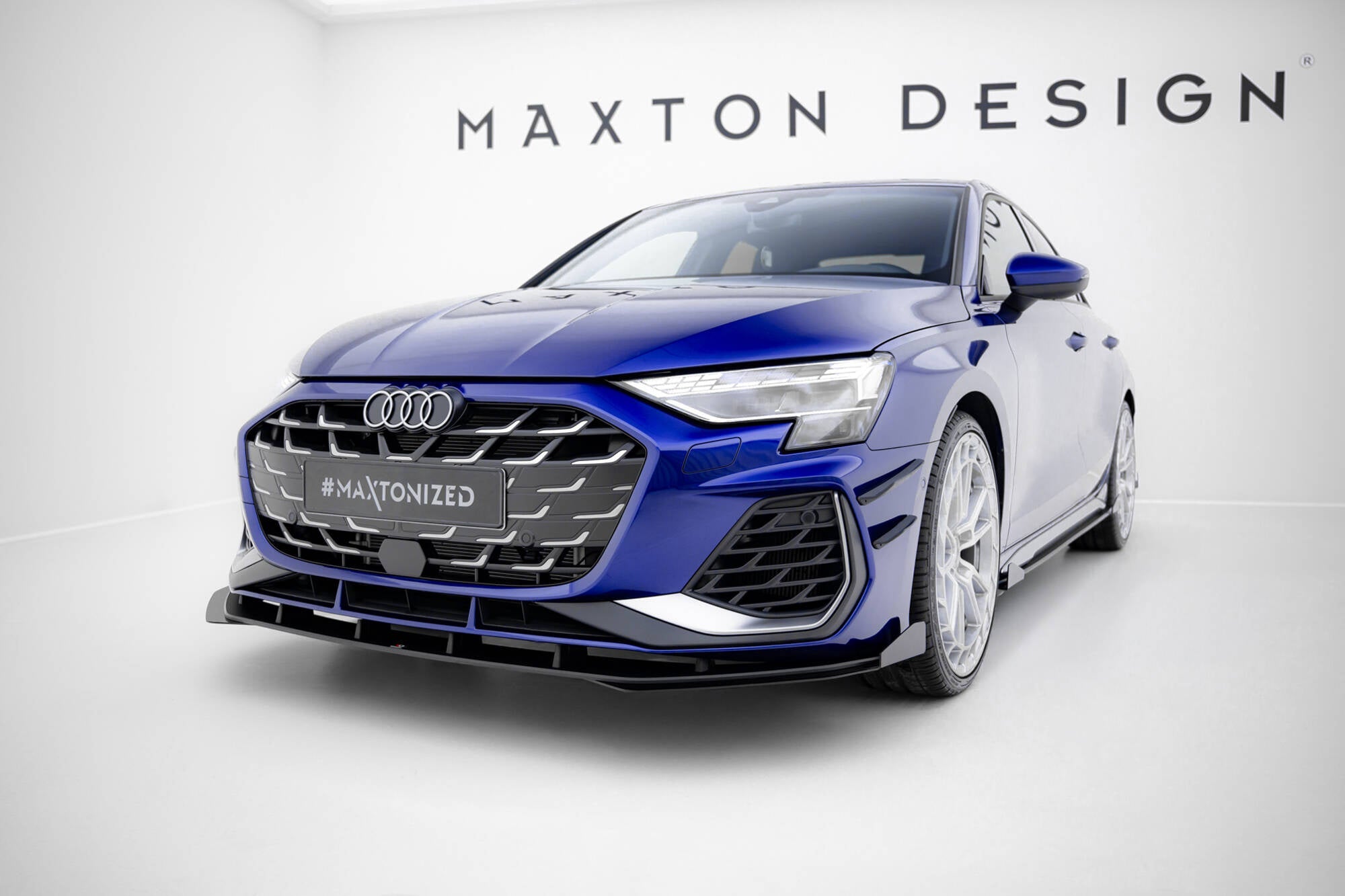 Maxton Design Street Pro Front Splitter + Flaps para Audi A3 S-Line Sedan / S3 Sedan 8Y Facelift - imagen 1