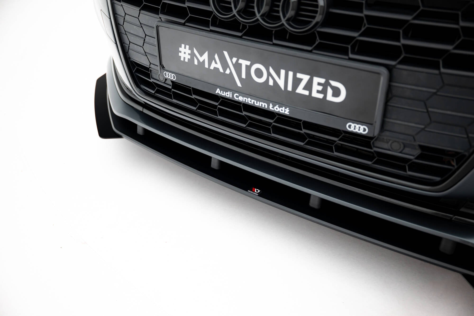 Maxton Design Street Pro Front Splitter + Flaps para Audi A5 F5 Facelift - imagen 4