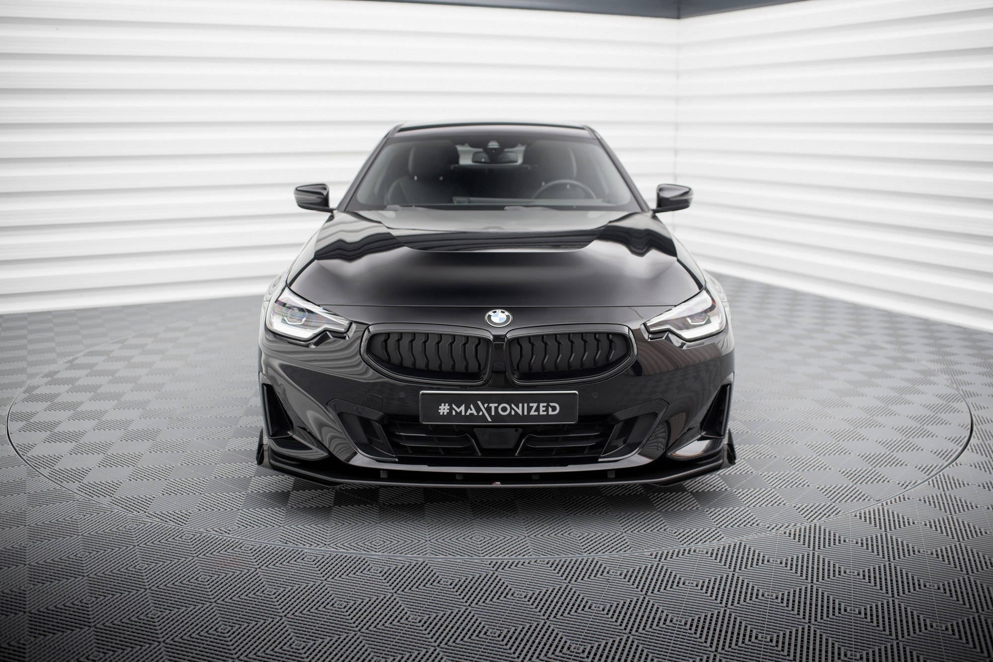 Maxton Design Street Pro Front Splitter + Flaps para BMW 2 Coupe G42 - imagen 2