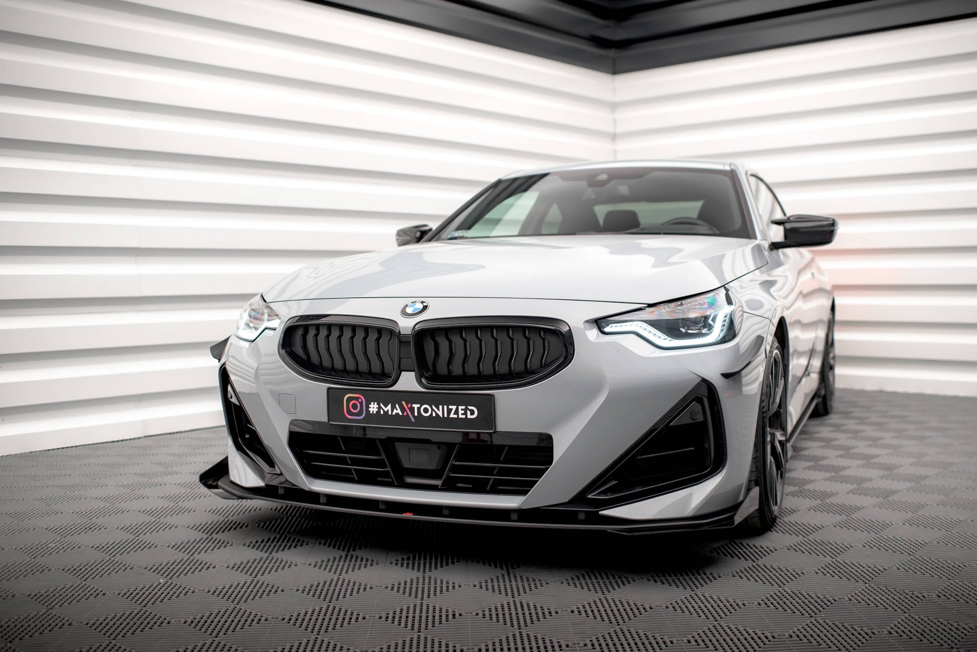 Maxton Design Street Pro Front Splitter + Flaps para BMW 2 Coupe M-Pack / M240i G42 - imagen 1