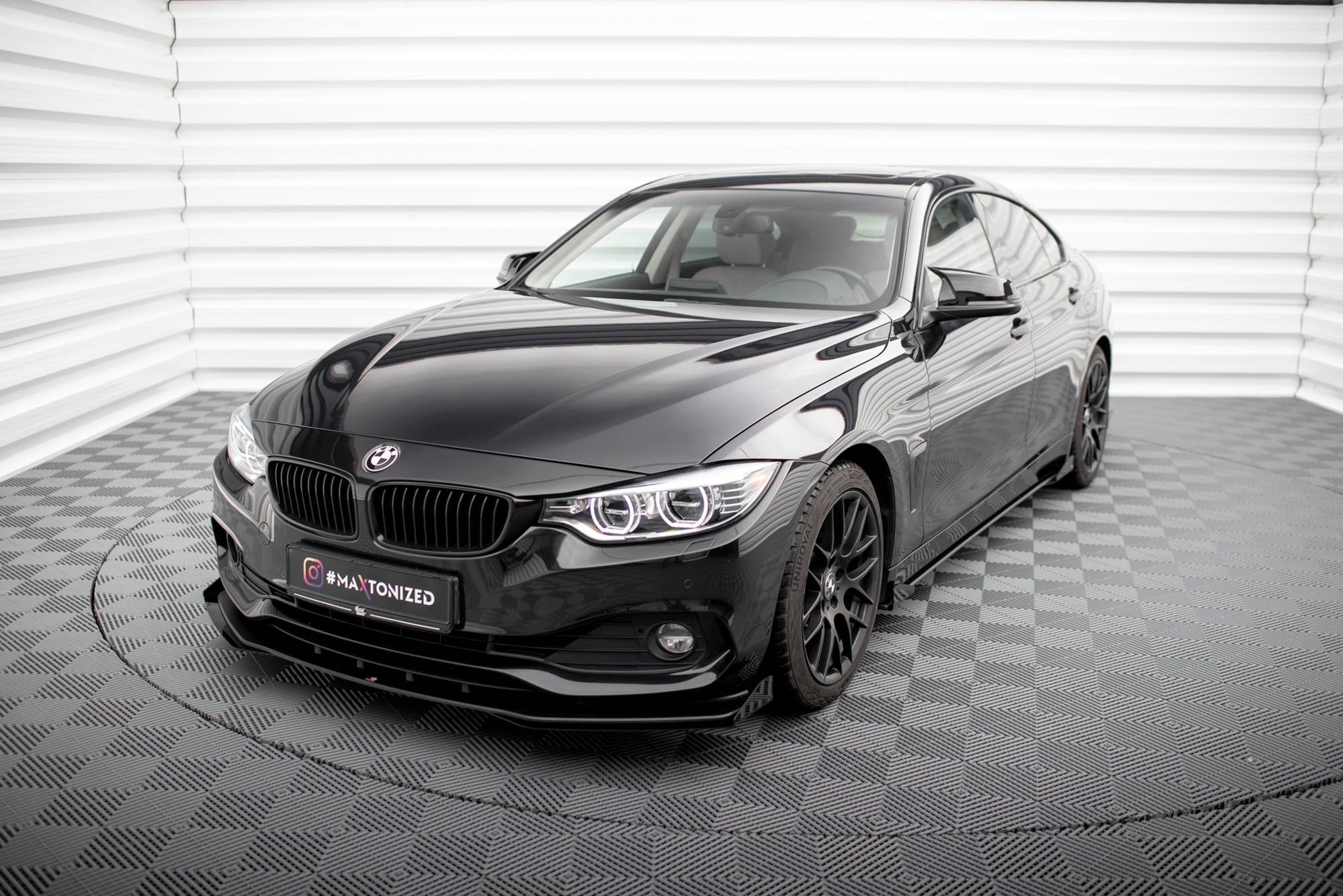 Maxton Design Street Pro Front Splitter + Flaps para BMW 4 Gran Coupe F36 - imagen 2