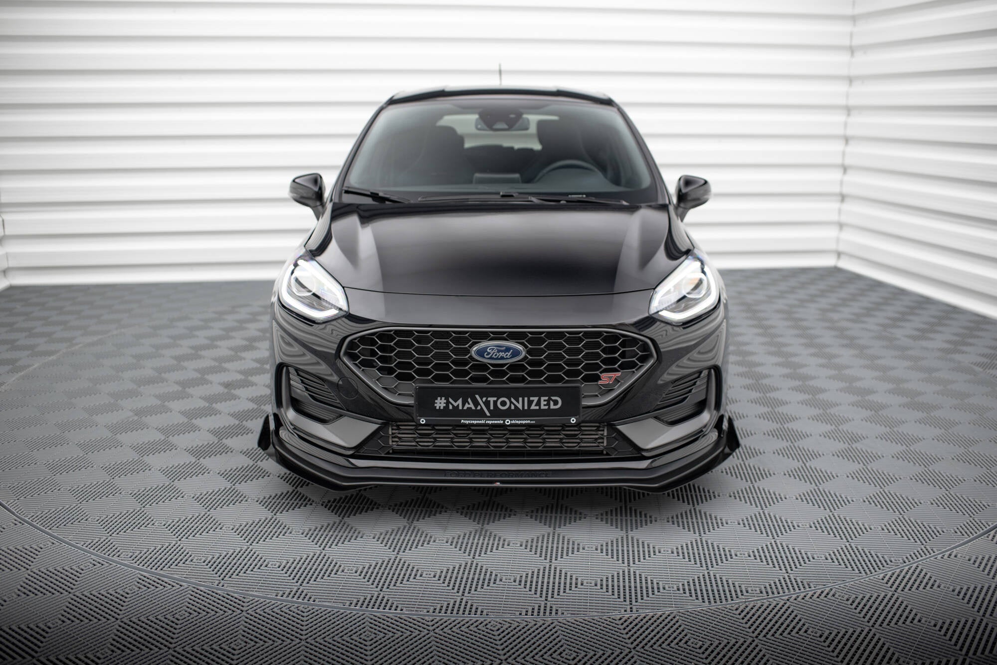 Maxton Design Street Pro Front Splitter + Flaps para Ford Fiesta ST Mk8 Facelift - imagen 2