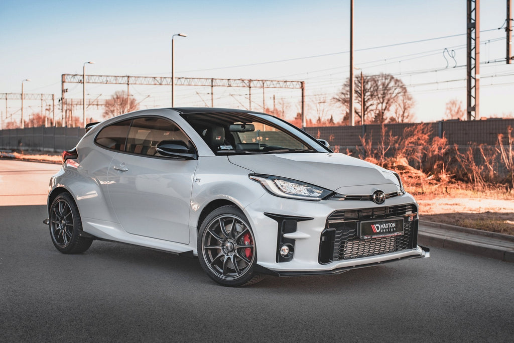 Maxton Design Street Pro Front Splitter + Flaps para Toyota GR Yaris Mk4 - imagen 3