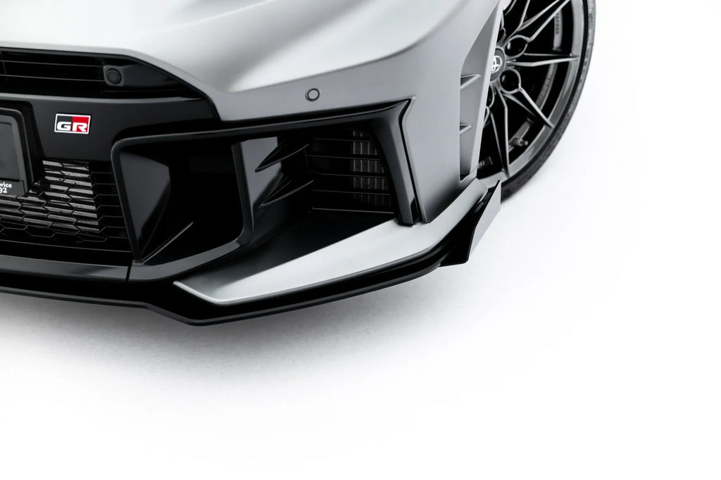 Maxton Design Street Pro Front Splitter + Flaps para Toyota GR Yaris Mk4 Facelift - imagen 6