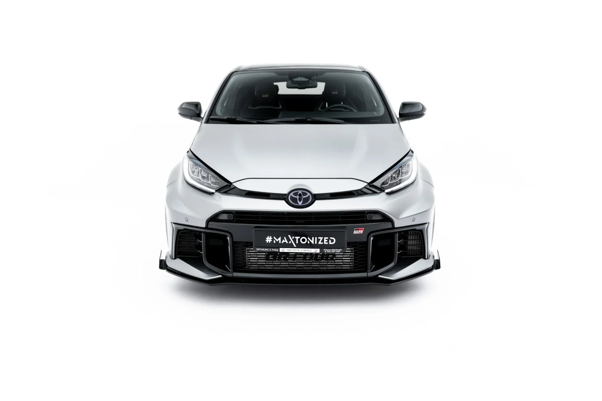 Maxton Design Street Pro Front Splitter + Flaps para Toyota GR Yaris Mk4 Facelift - imagen 2