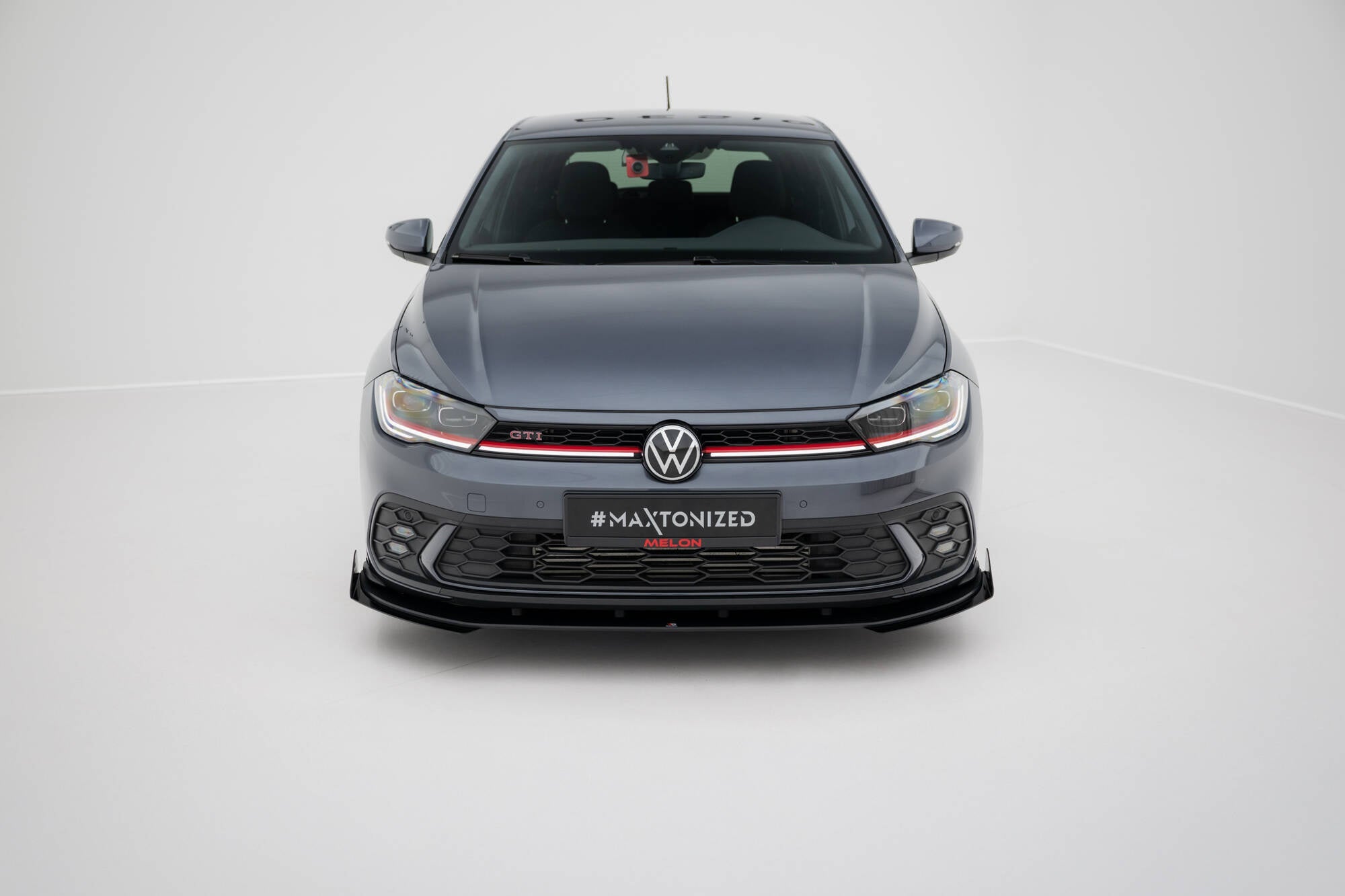 Maxton Design Street Pro Front Splitter + Flaps para Volkswagen Polo GTI Mk6 Facelift - imagen 2