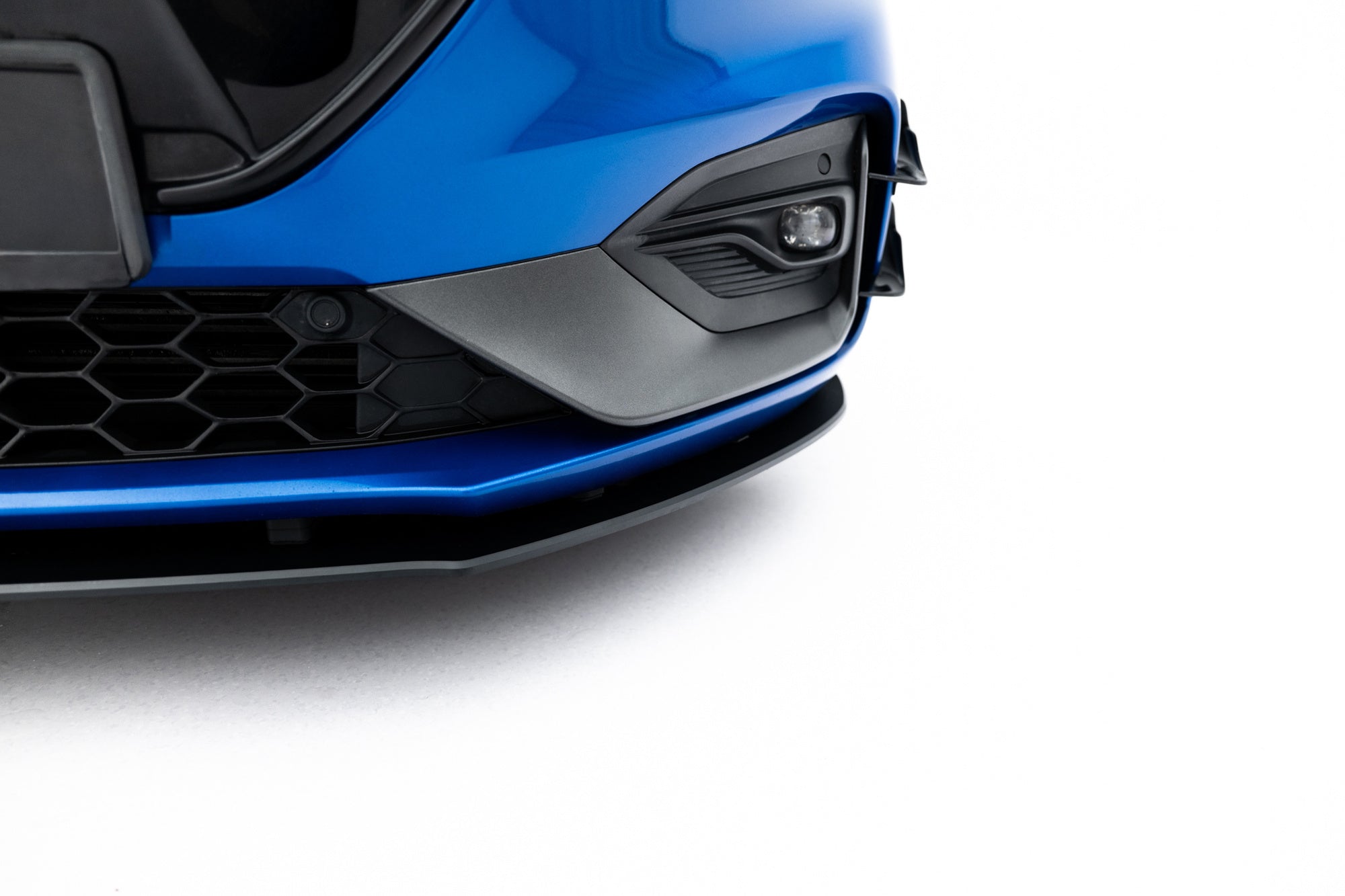 Maxton Design Street Pro Front Splitter para Ford Focus ST / ST-Line Mk4 - imagen 3