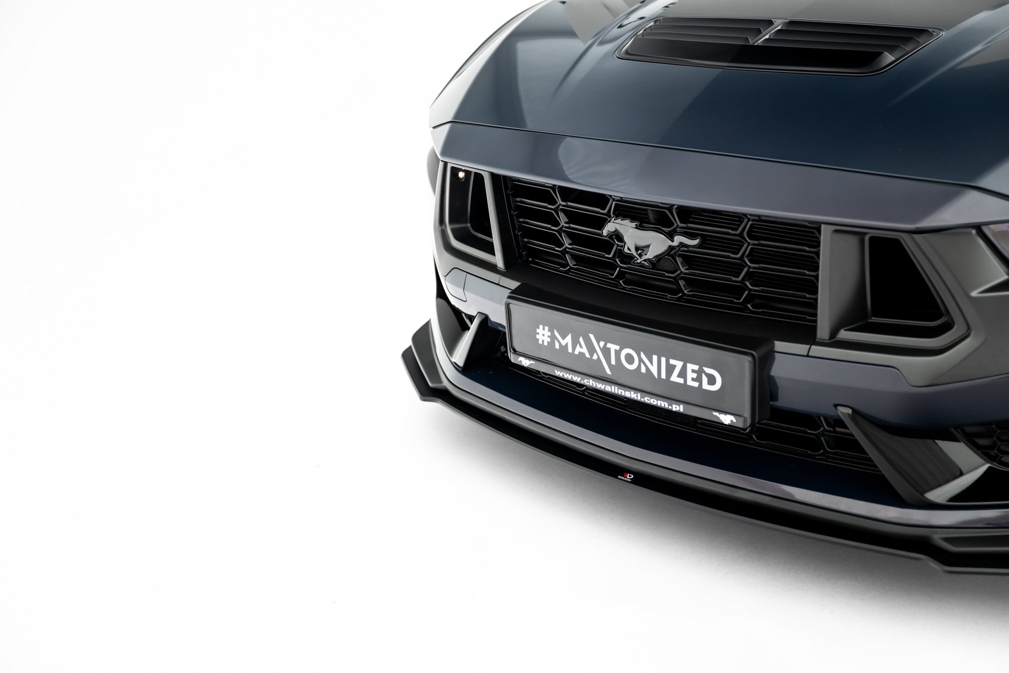 Maxton Design Street Pro Front Splitter para Ford Mustang Dark Horse Mk7 - imagen 4