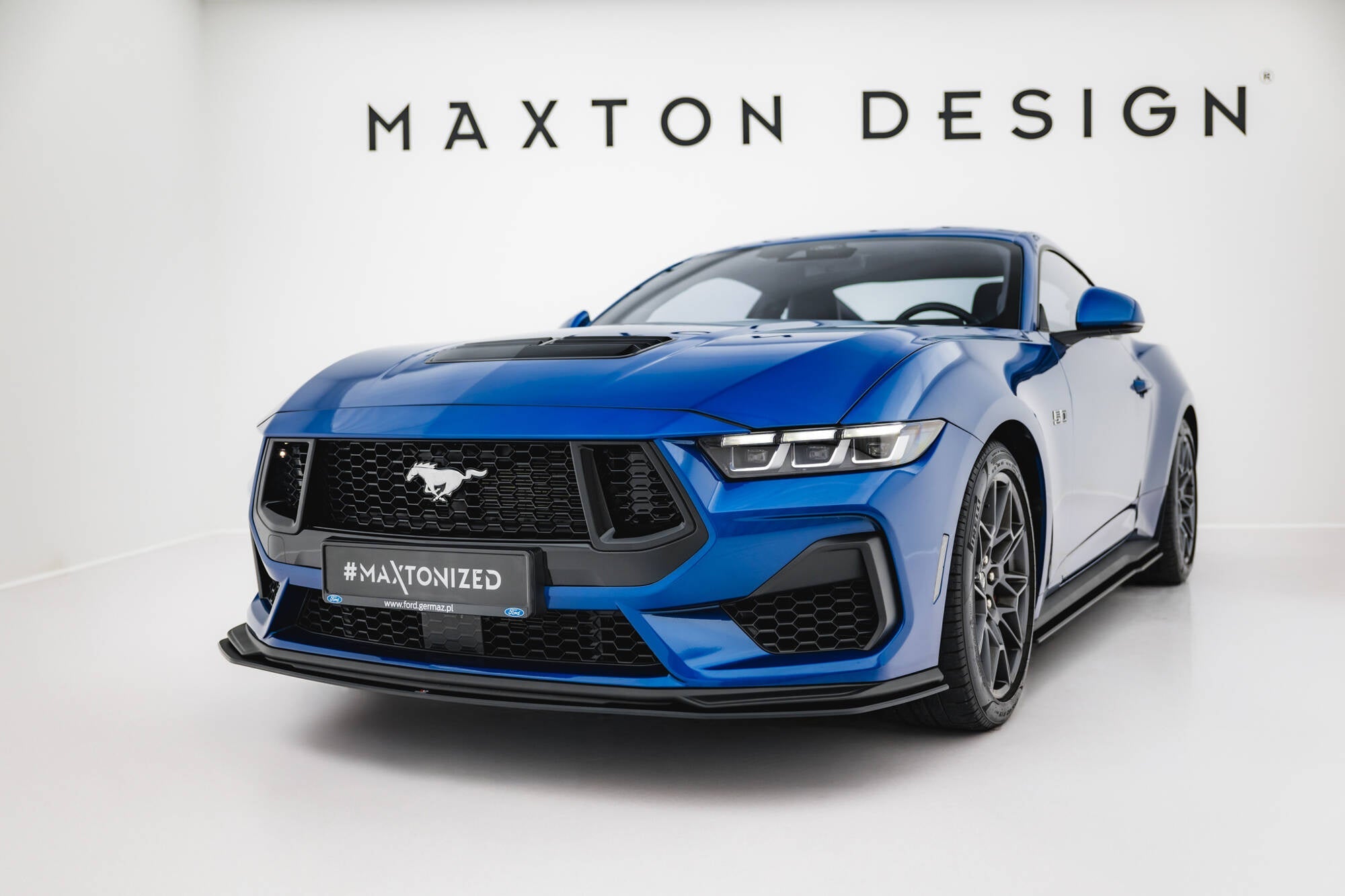 Maxton Design Street Pro Front Splitter para Ford Mustang GT Mk7 - imagen 1