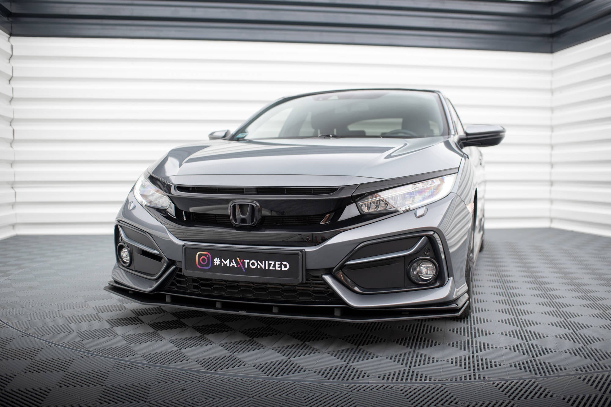 Maxton Design Street Pro Front Splitter para Honda Civic Sport Mk 10 - imagen 1